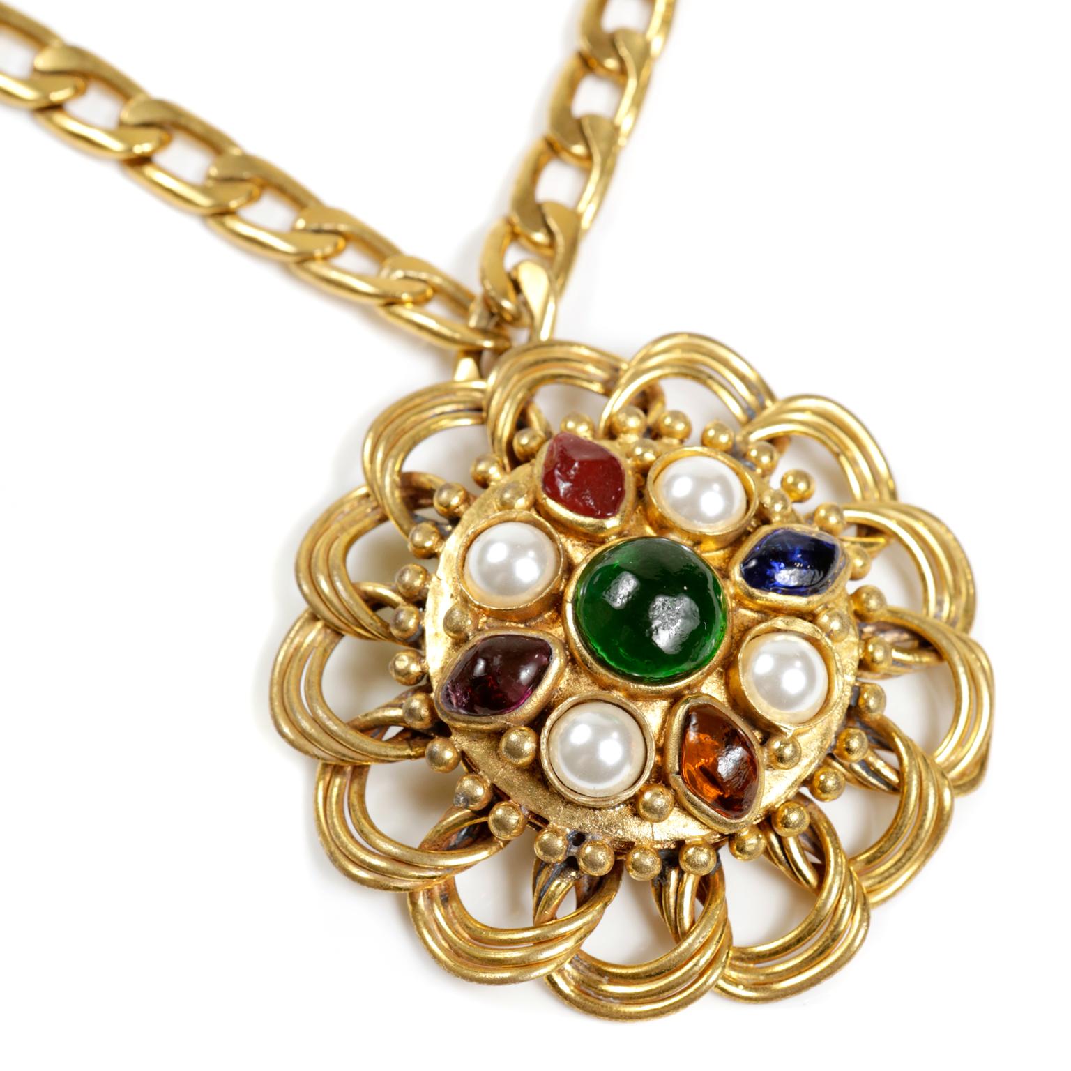 Chanel Gripoix Medallion Necklace- excellent condition
 A rare piece from the 1970’s, it is brilliant addition to any collection. 
Gold tone large medallion with Gripoix glass stones and faux pearl embellishments.  Gold tone linked chain with hook