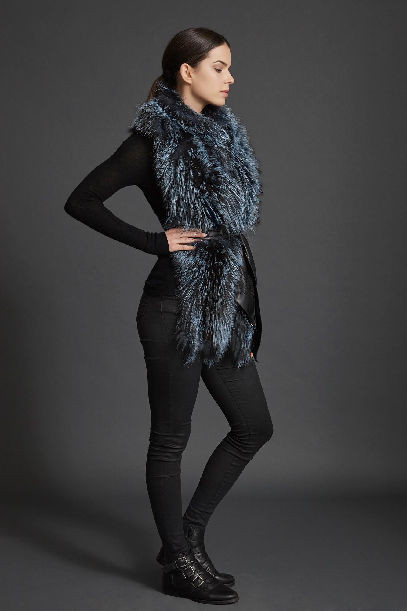 Verheyen London Nehru Collar Stole in Soft Blue Fox Fur & Silk Lining 3