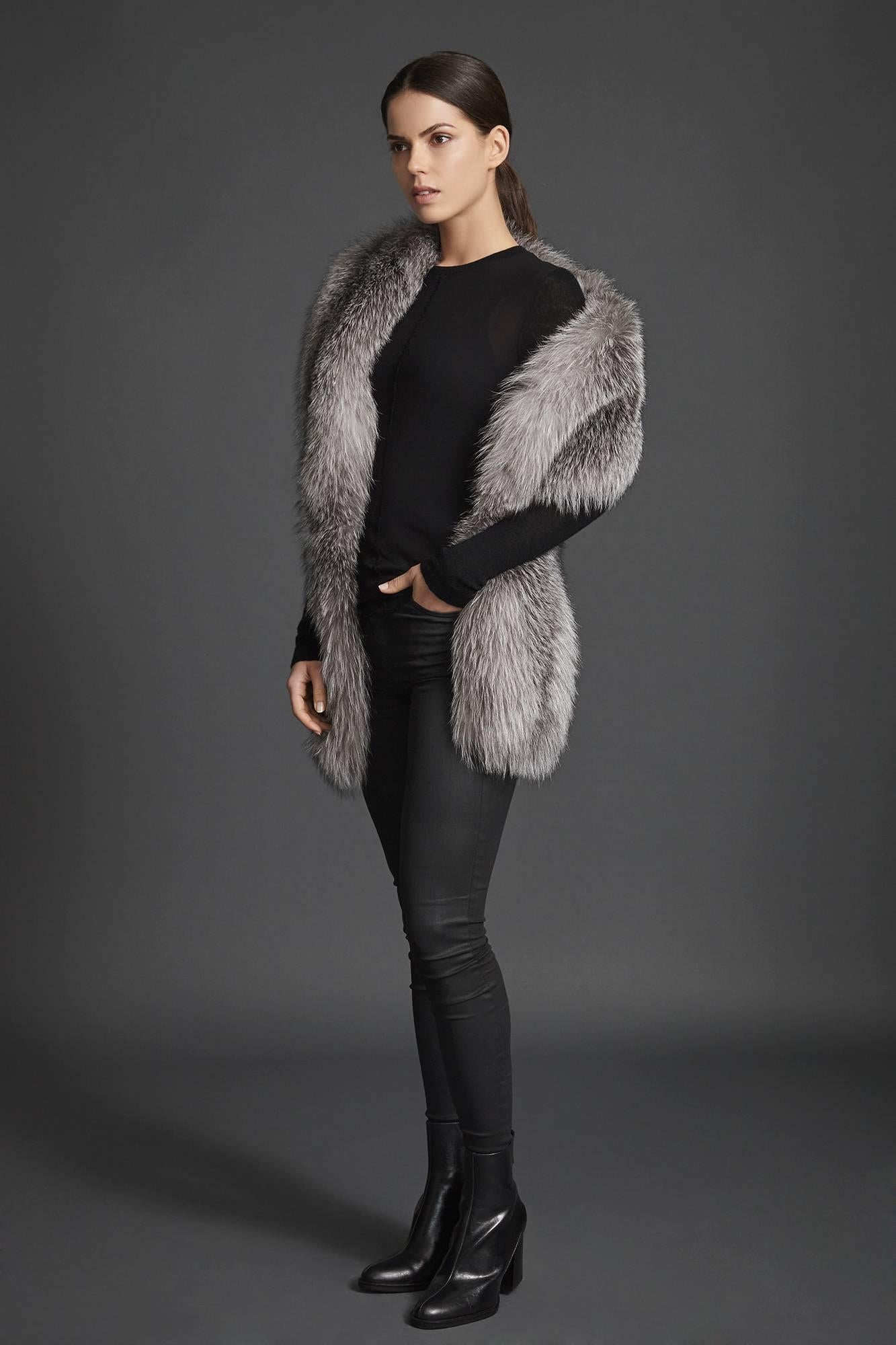 Verheyen London Legacy Stole Natural Blue Frost Fox Fur & Silk Lining -Brand New 4