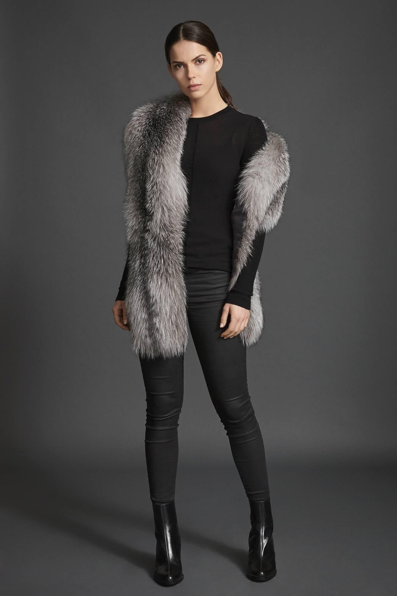 Verheyen London Legacy Stole Natural Blue Frost Fox Fur & Silk Lining -Brand New 5
