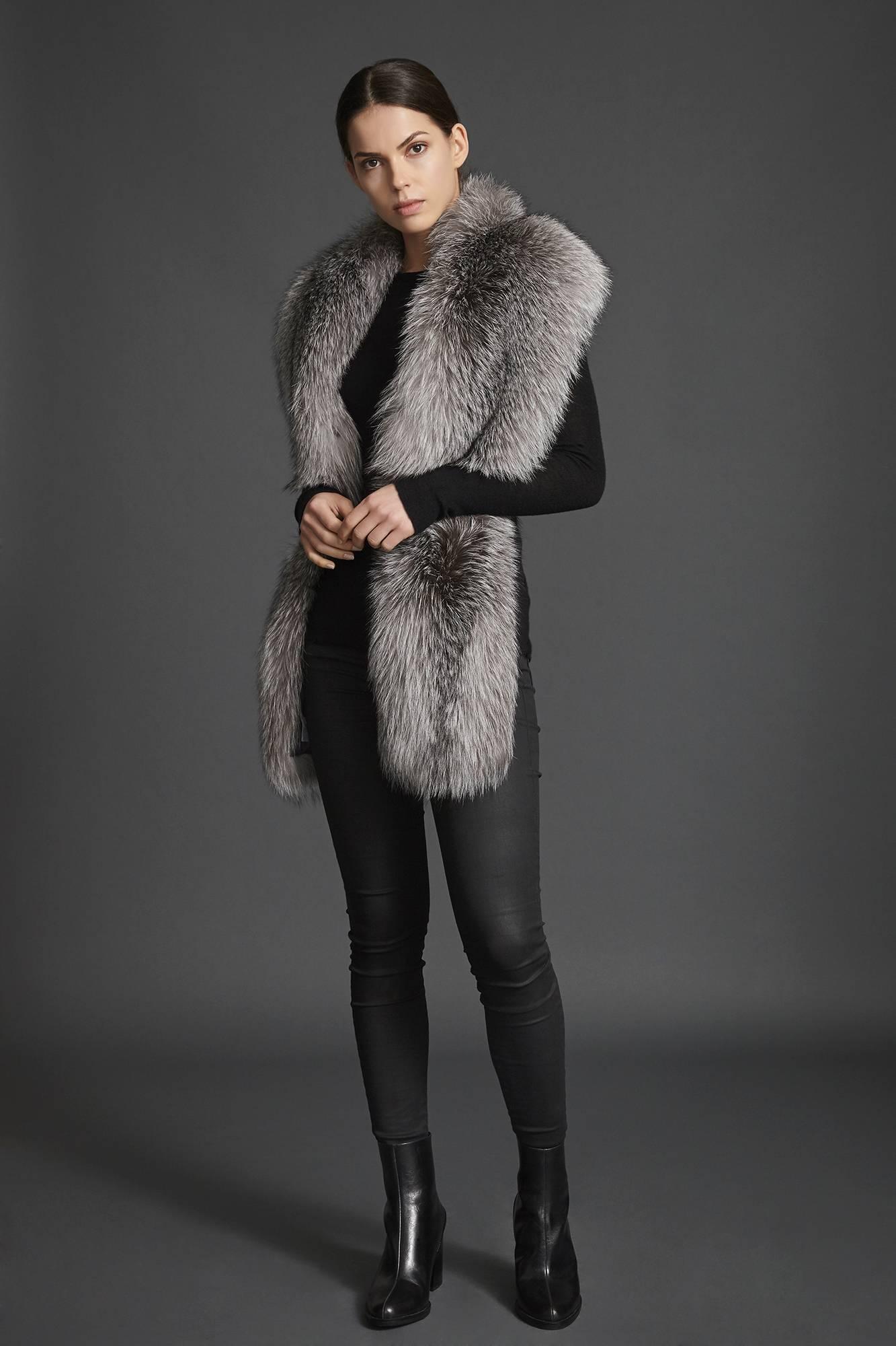 Verheyen London Legacy Stole Natural Blue Frost Fox Fur & Silk Lining -Brand New 1