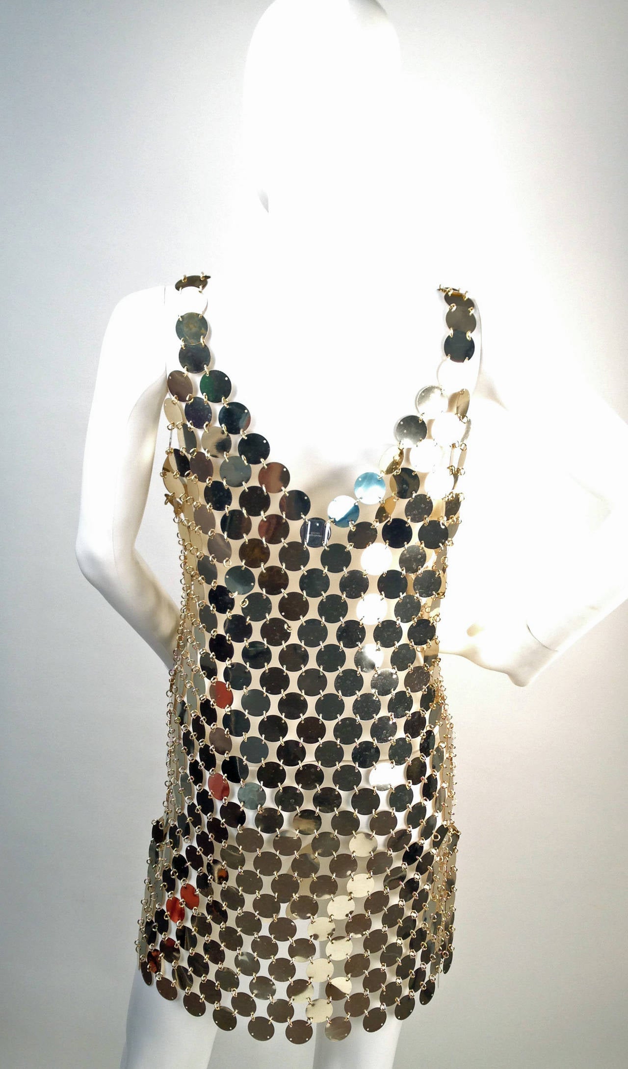 1960er Paco Rabanne Mod Plastikscheibenkleid (Grau) im Angebot