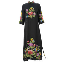 Vintage 1950s Black Crewel Embroidered Dress