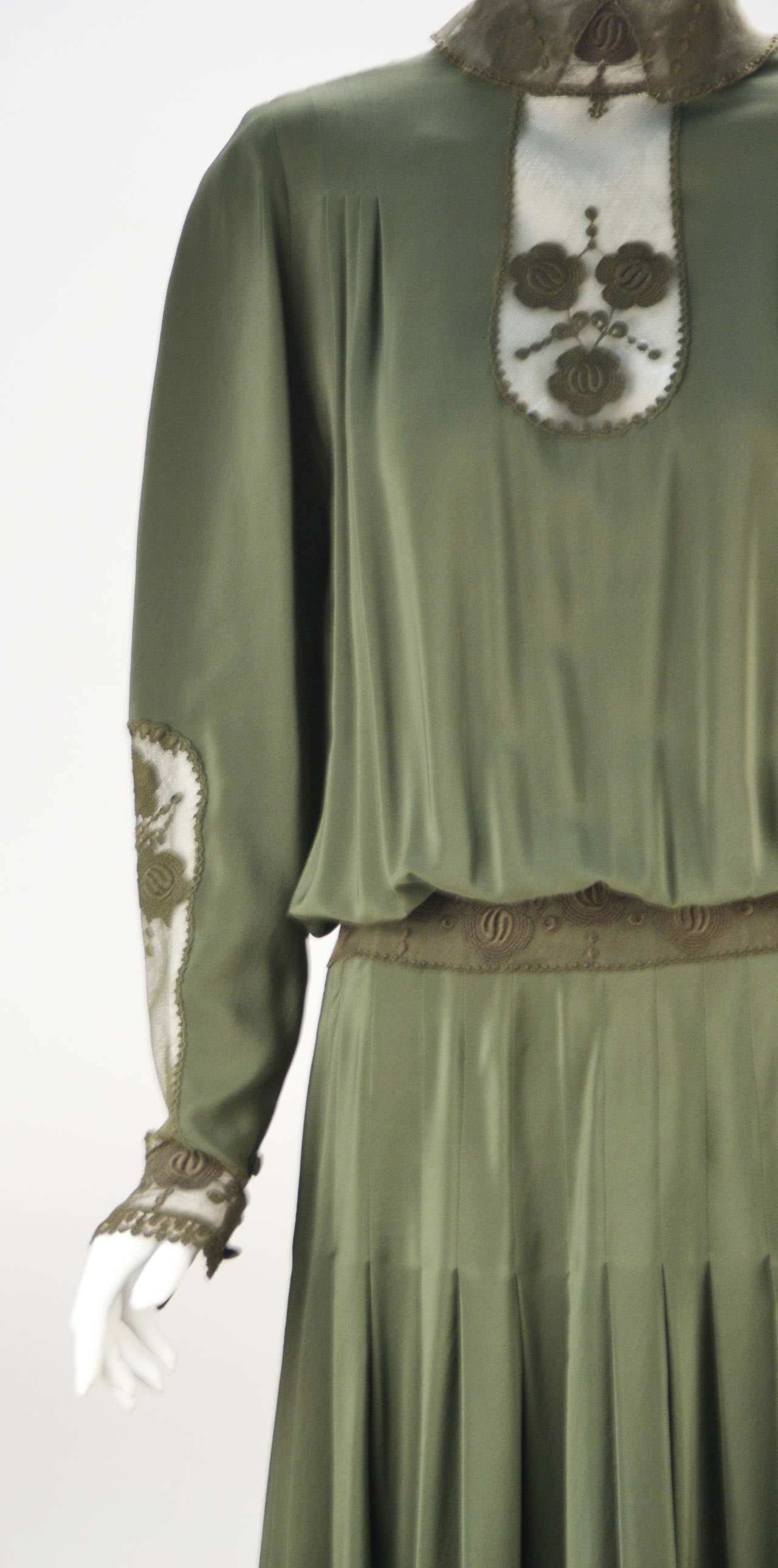Women's 1980s Chloe Olive Green Drop Waist Dress
