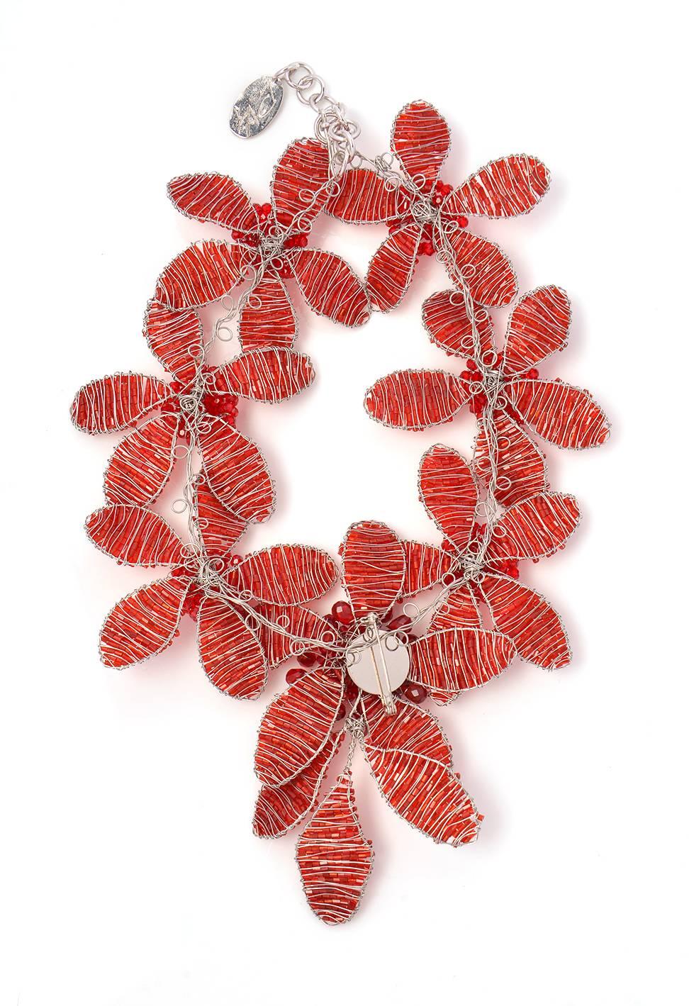 Vilaiwan Red Beaded Brooch Wire Necklace  In Excellent Condition In Houston, TX