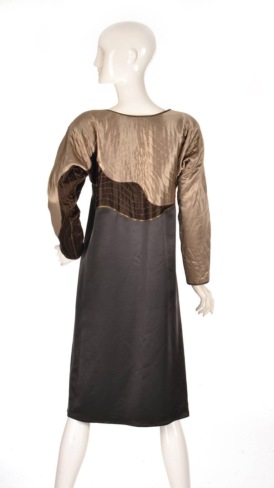 Women's Late 20th Century Bergdorf Goodman Quilted Satin Abstract Wave Dress For Sale