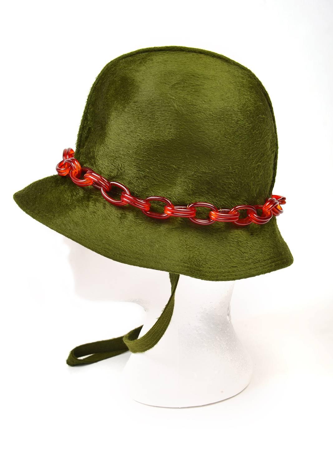 Brown Mr John Jr Trevi Moss Green Hat with Tortoiseshell Lucite Chain, 1970s  For Sale