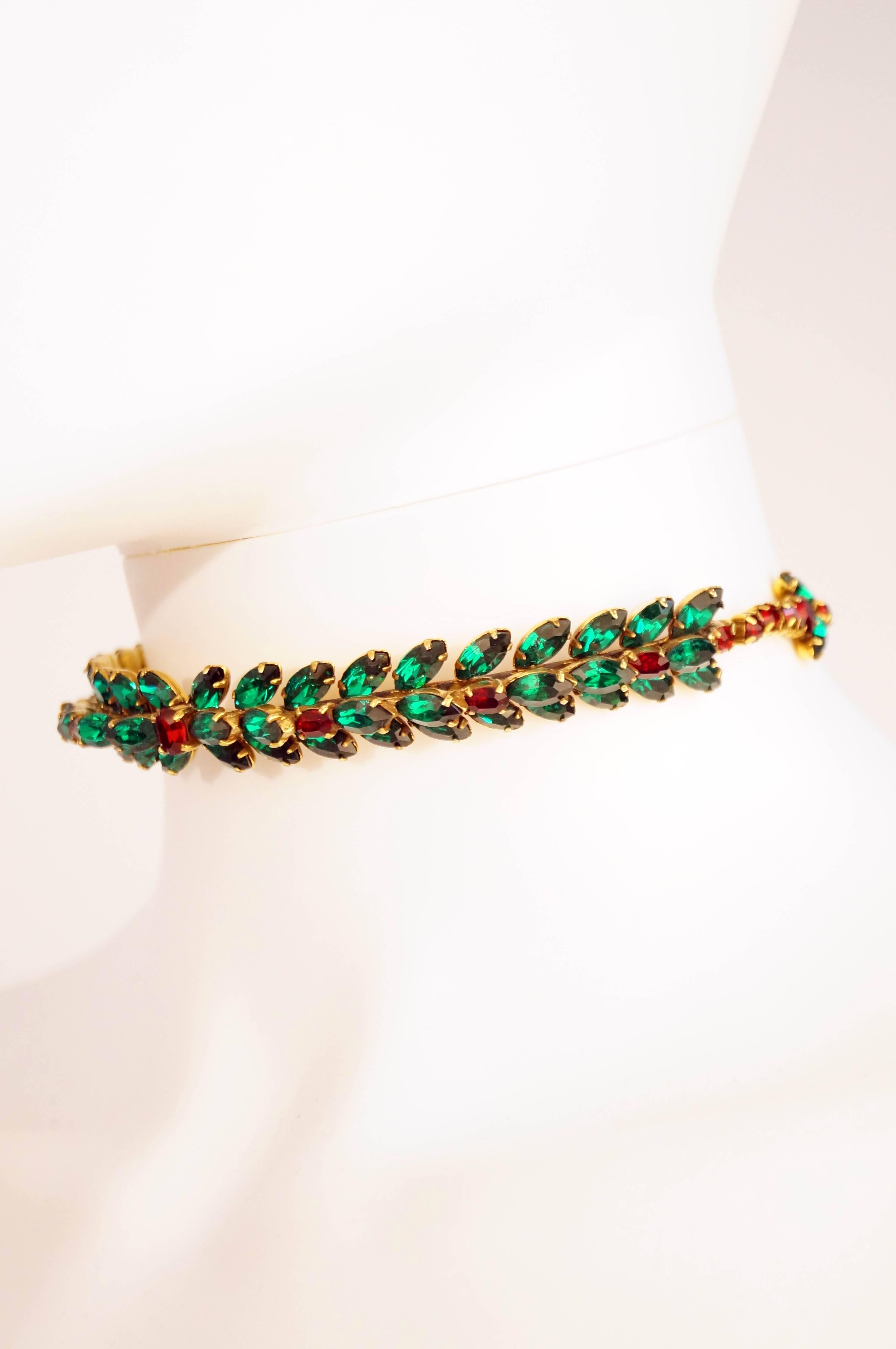 1950s Couture Christian Dior by Kramer Red & Green Diamante Choker Necklace In Excellent Condition For Sale In Houston, TX