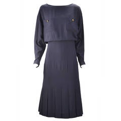 1980
s Classic Chanel Navy Silk Dress