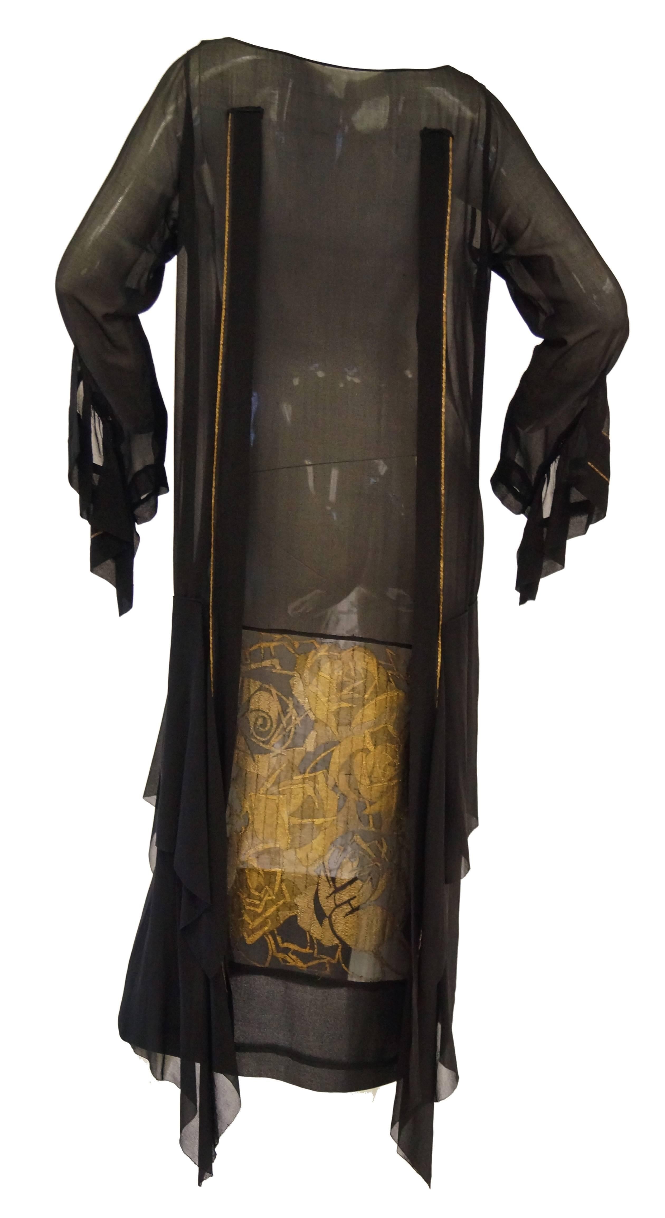 1920s Black and Gold Rose Lame Sheer Evening Dress In Good Condition For Sale In Houston, TX