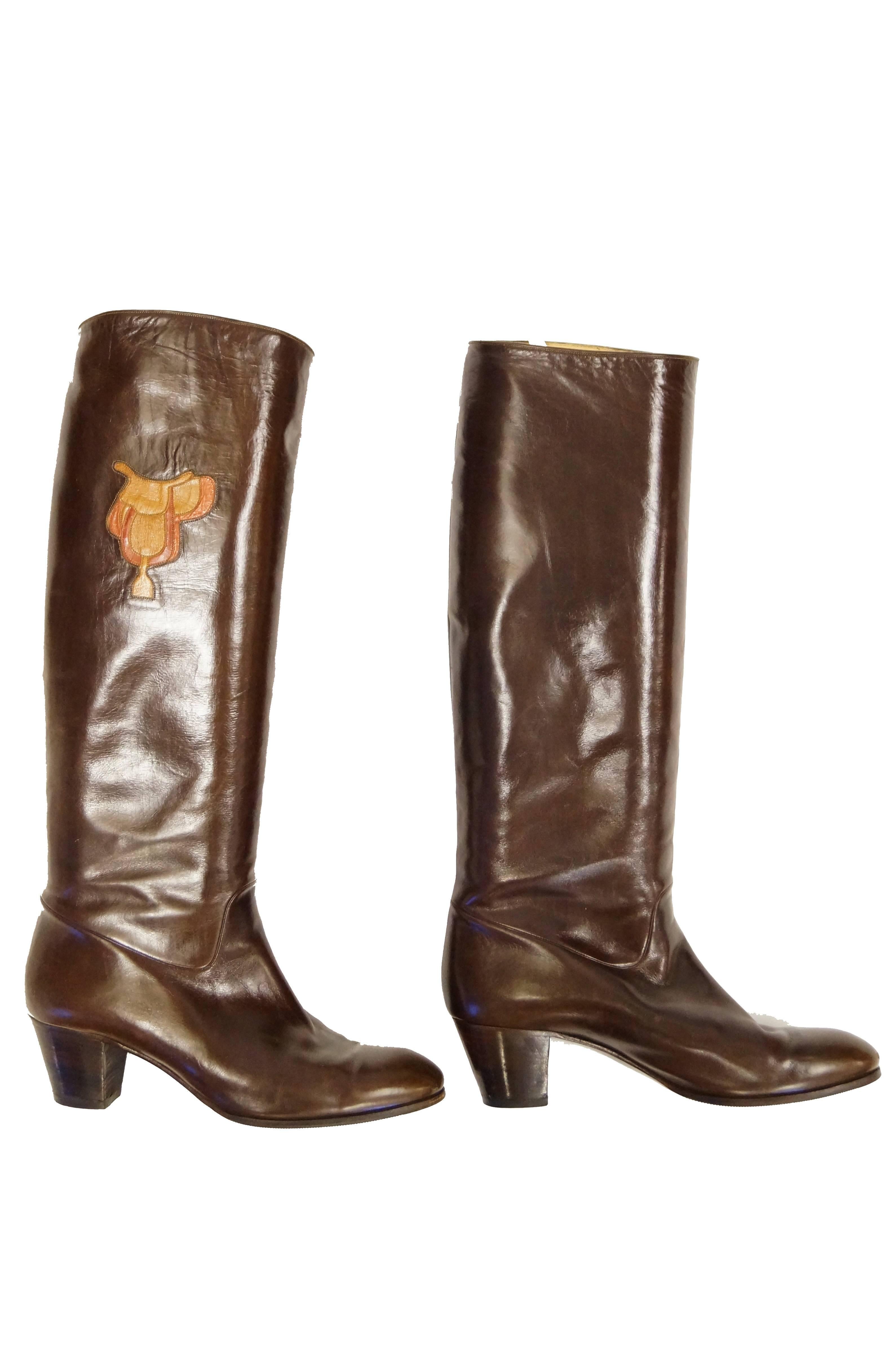Brown Gucci Mahogany Leather Saddle Applique Boots, 1980s For Sale