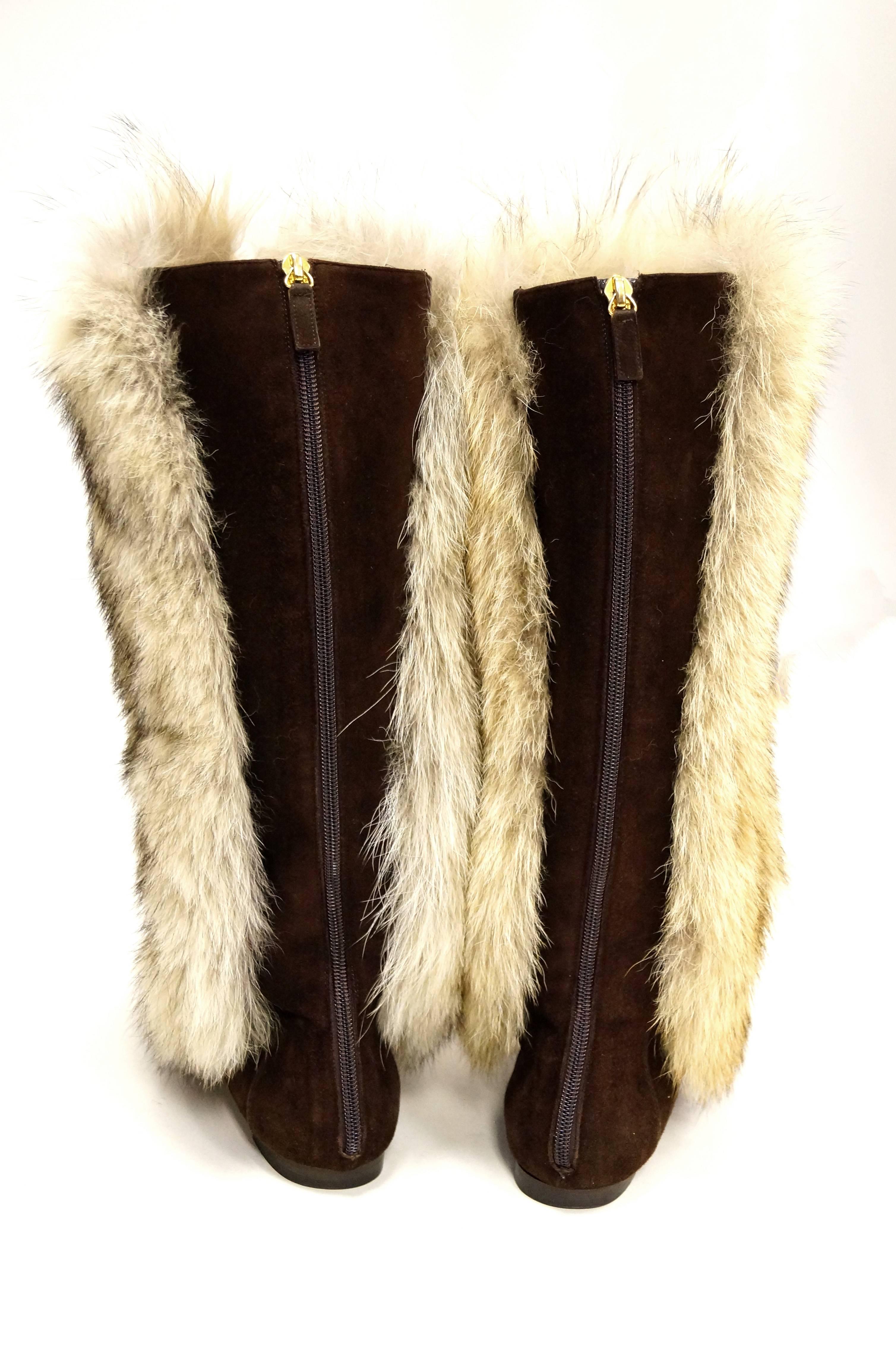 brown boots with fur