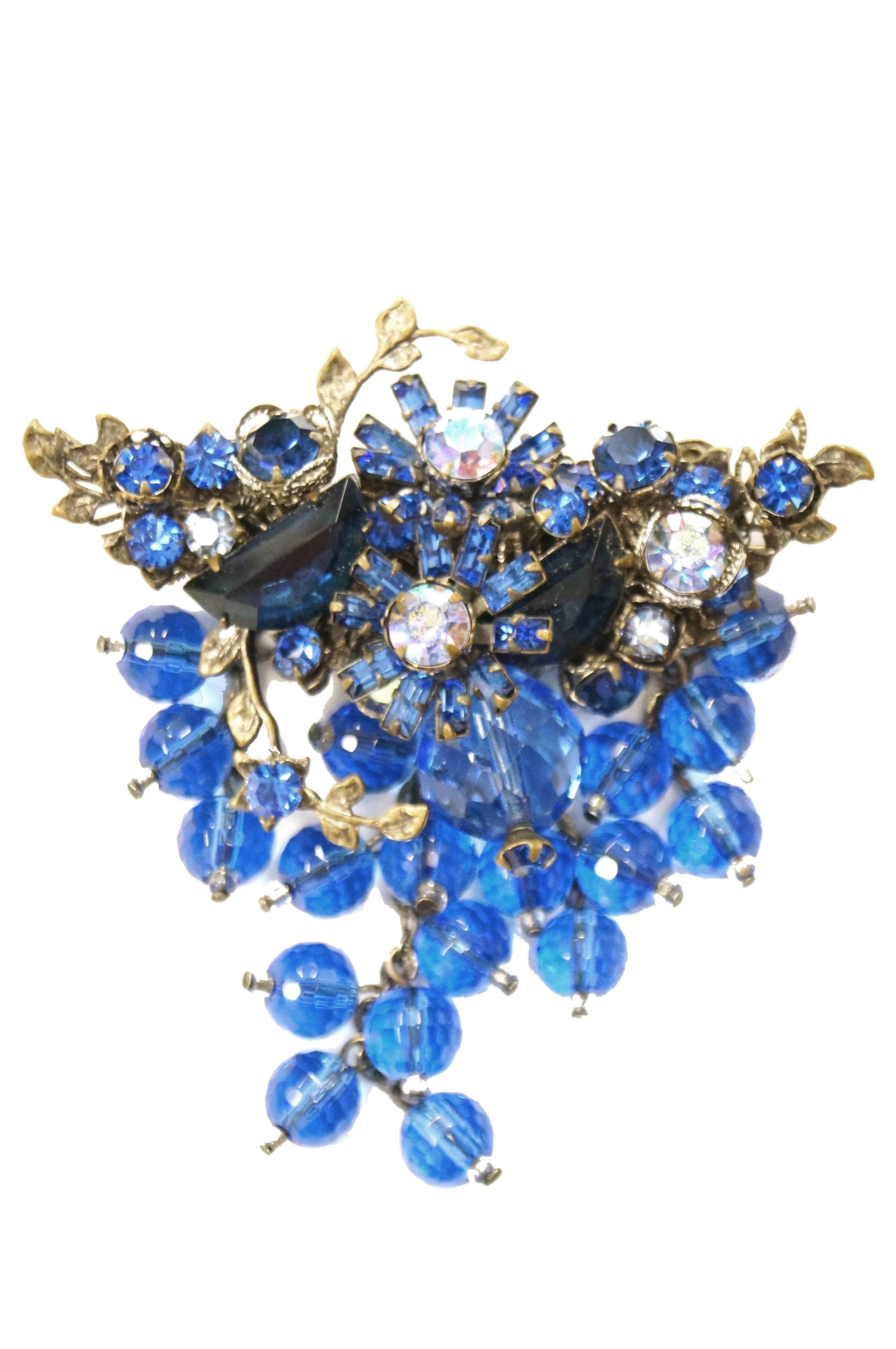 1950s DeMario Blue Beaded Floral Brooch and Bracelet Set For Sale 2