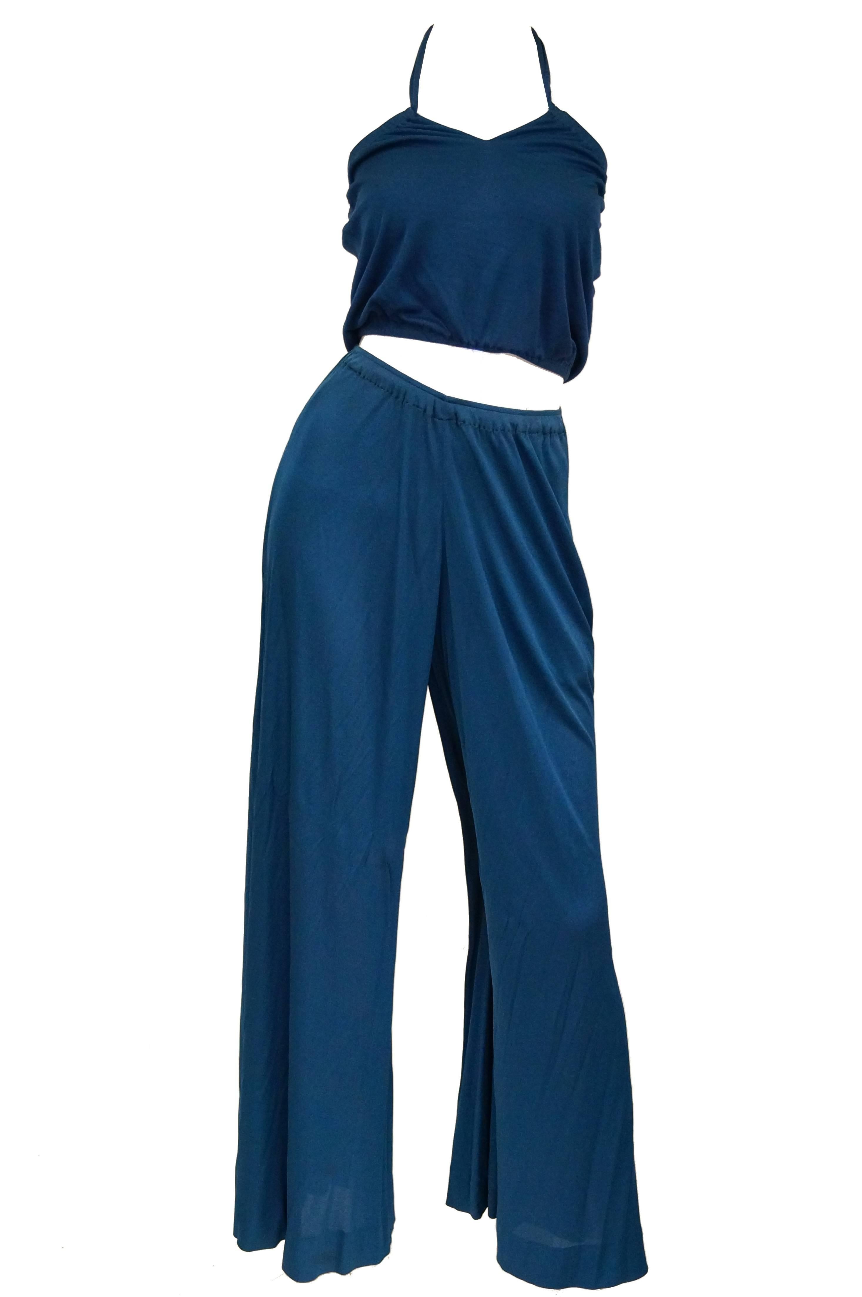 Holly's Harp Deep Blue Crop Halter and Wide Leg Pants

Stretchy knit, optional keyhole neckline