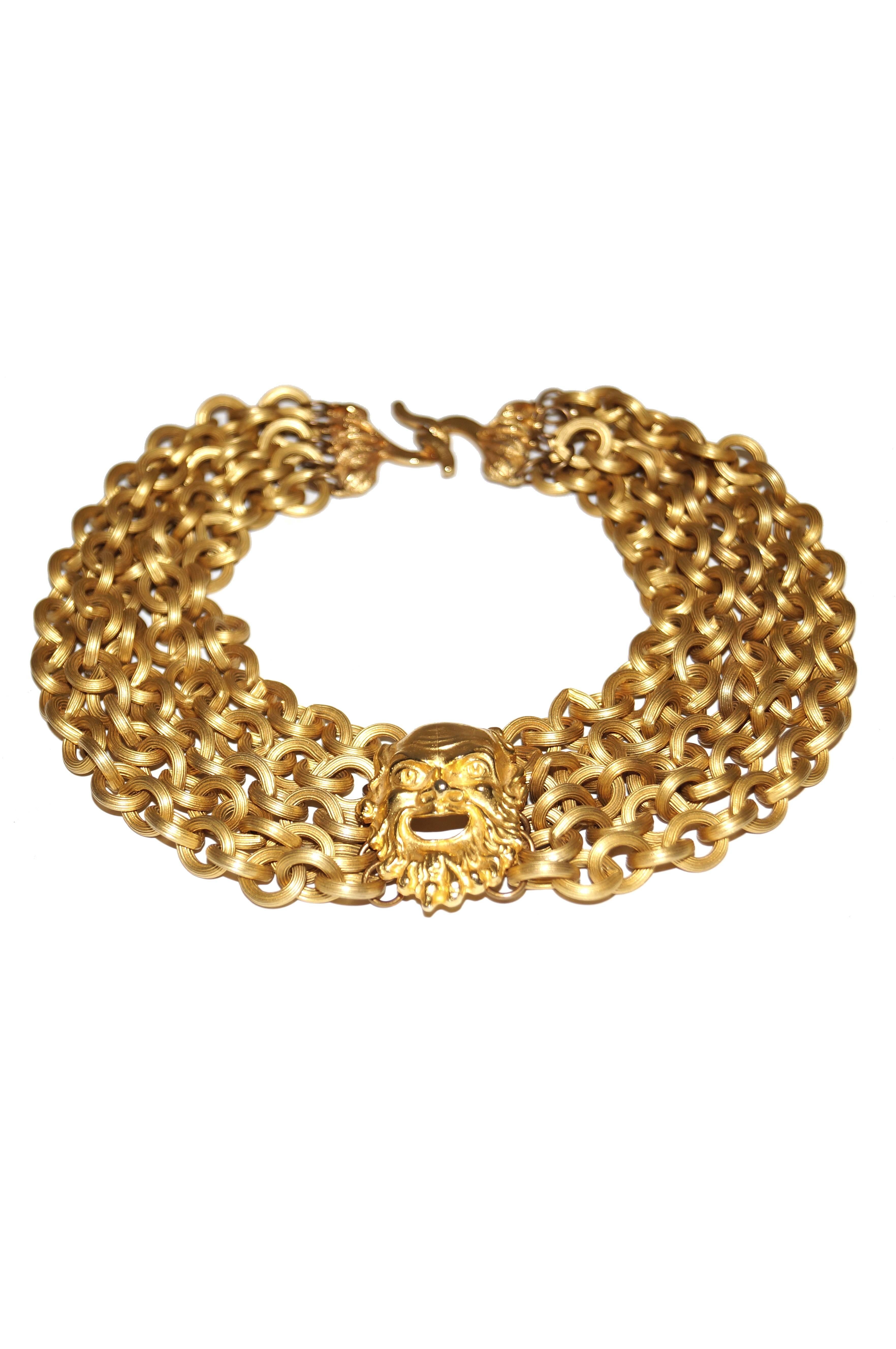 Prevost Gold Chain Zeus Head Choker, 1990s In Excellent Condition For Sale In Houston, TX