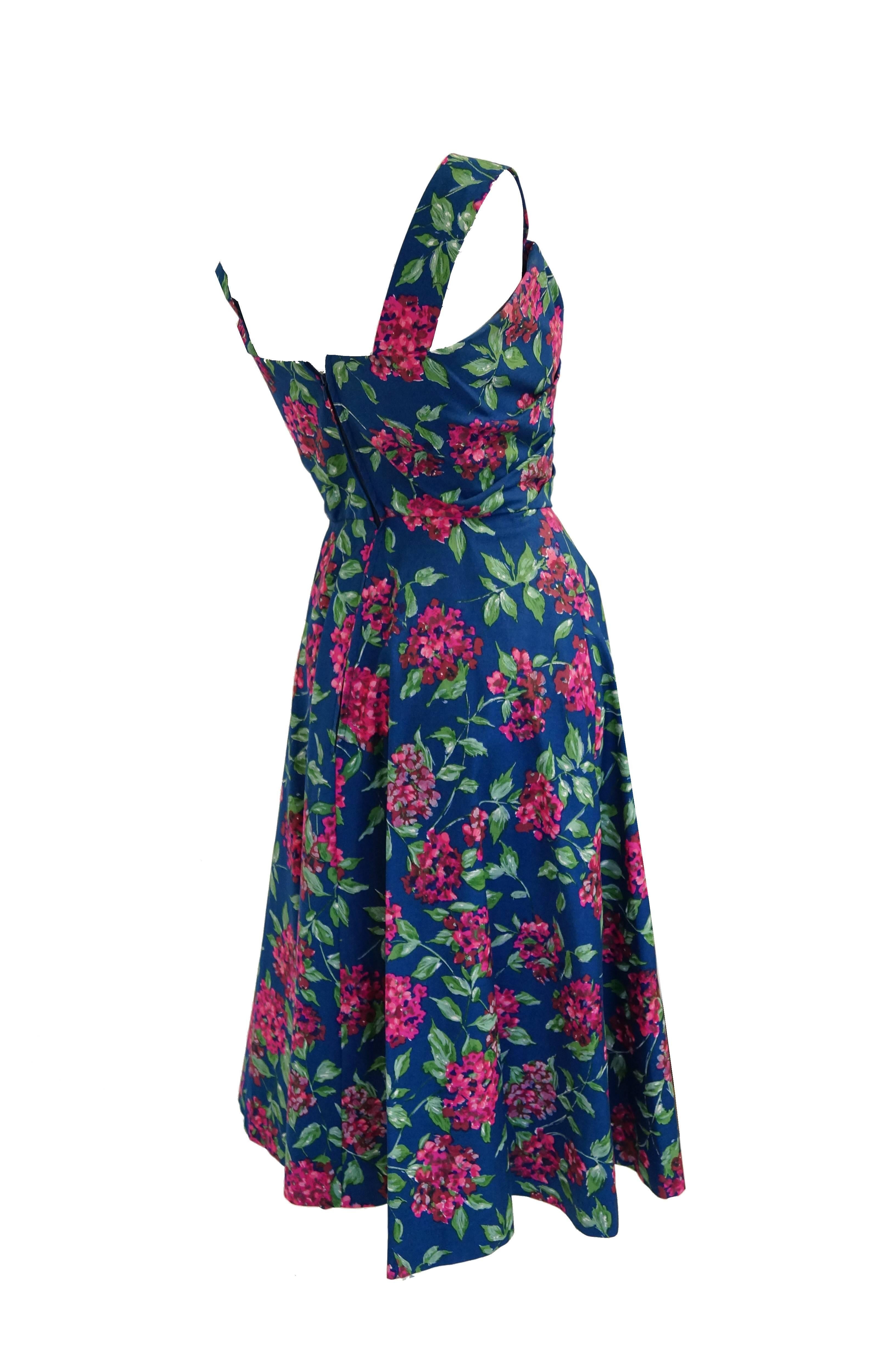 Women's or Men's 1950s Marty Modell Navy and Pink Floral Ribbed Cotton Faille Dress For Sale