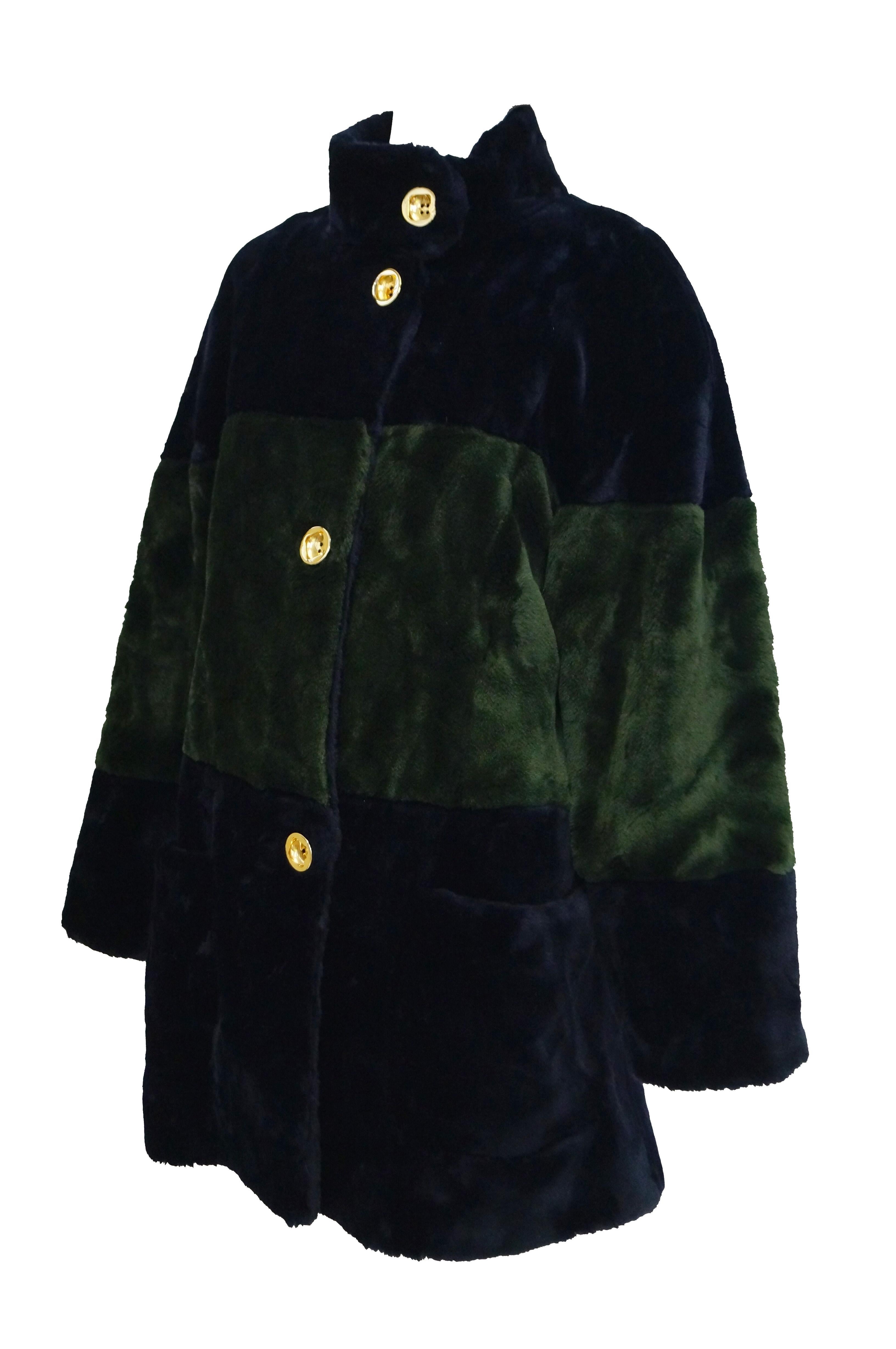 Women's 1980s Bill Blass Green and Black Colorblock Faux Sheared Mink Coat - XL