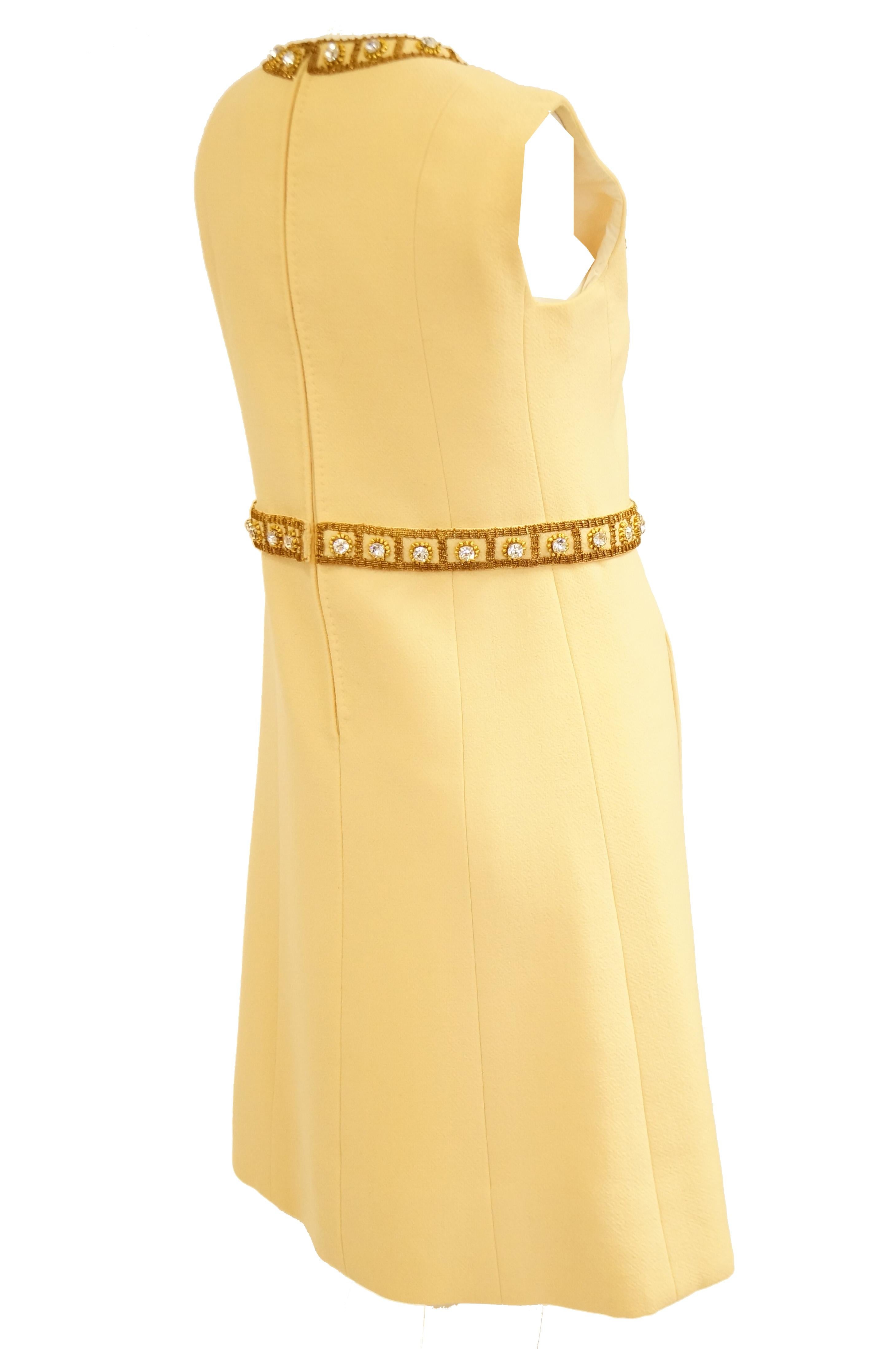 1960s Couture Cardinali Mod Shift Dress W/ Rhinestones & Gold Passementerie For Sale 2