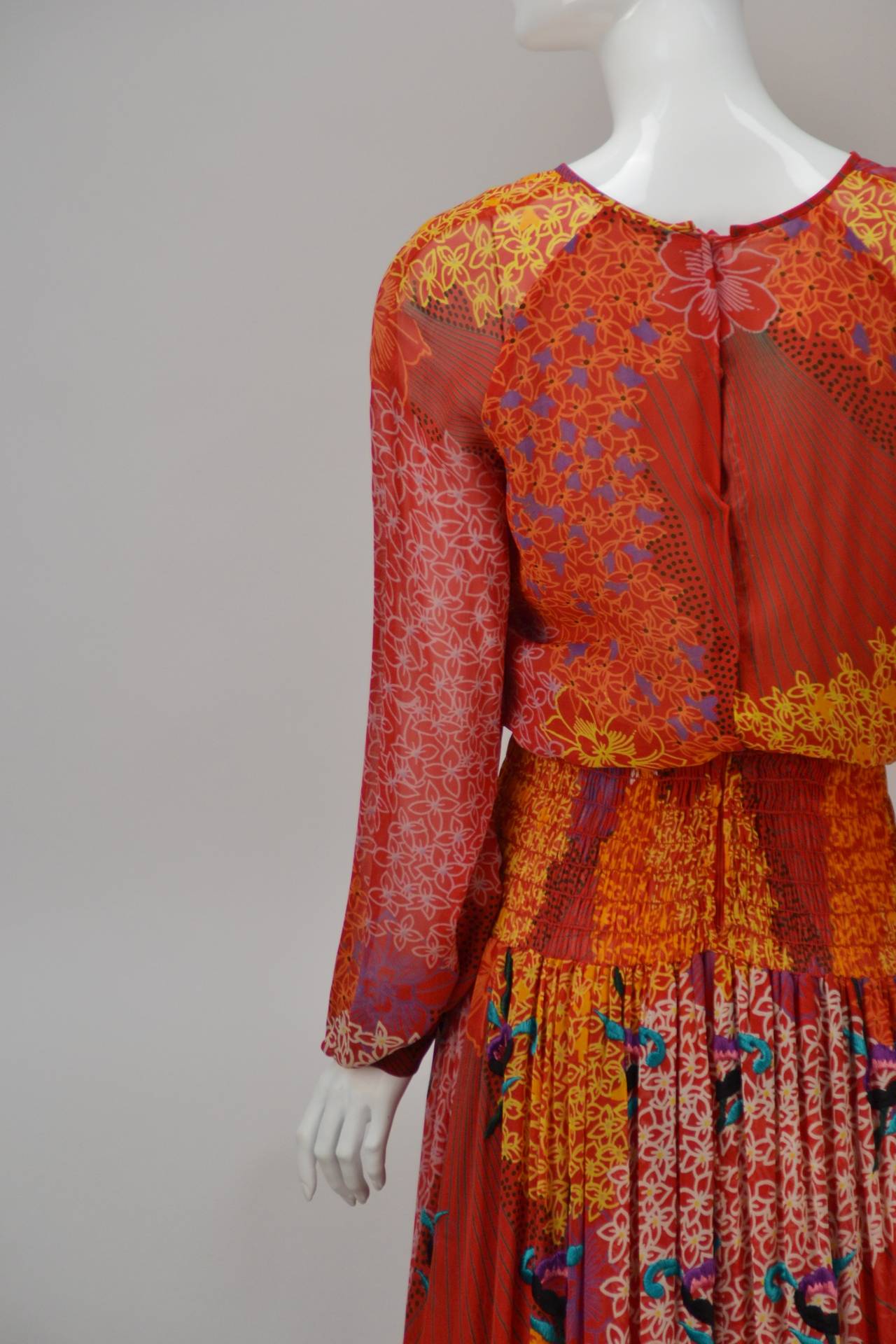 Women's Late 60's Oscar De La Renta Embroidered Print Maxi Dress