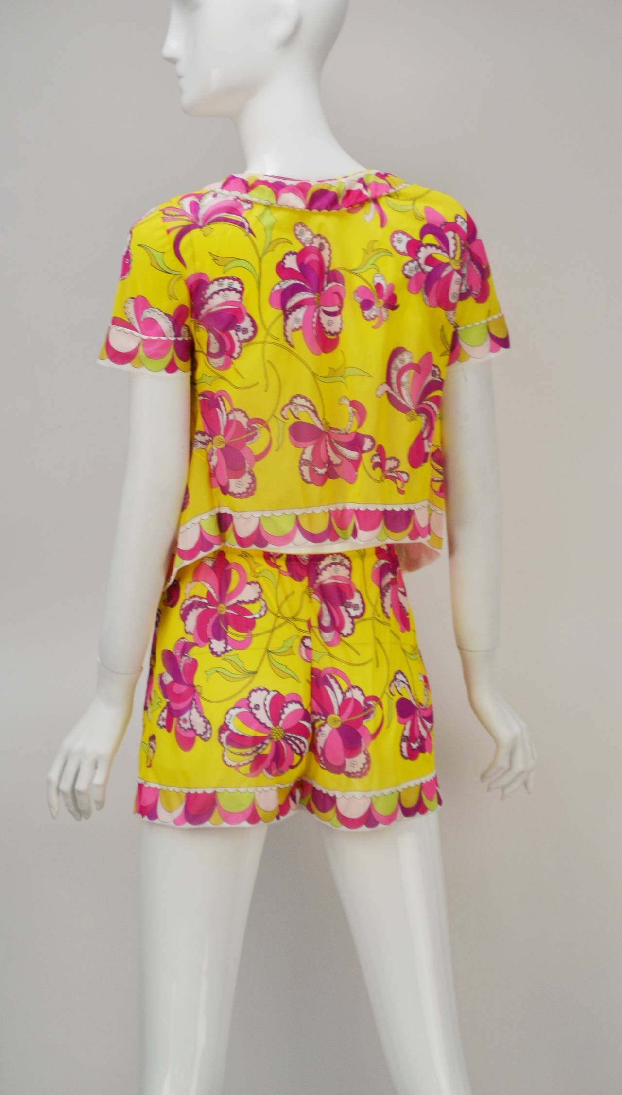 Brown Emilio Pucci for Formfit Rodgers Yellow and Pink Lounge Short Set, 1960s 