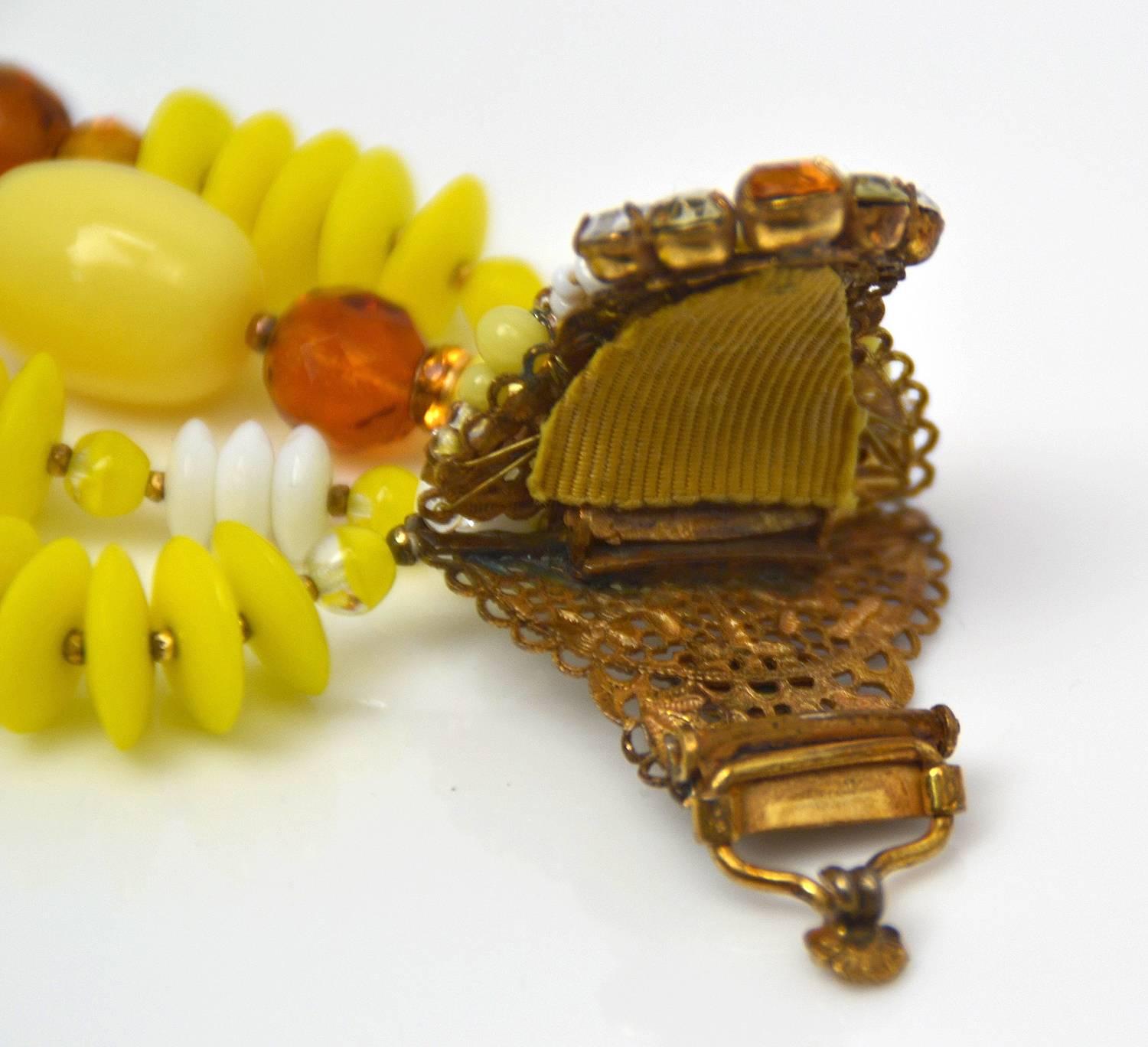 1950s Eugene Schultz Yellow Glass Beads and Rhinestone Demi Parur For Sale 2