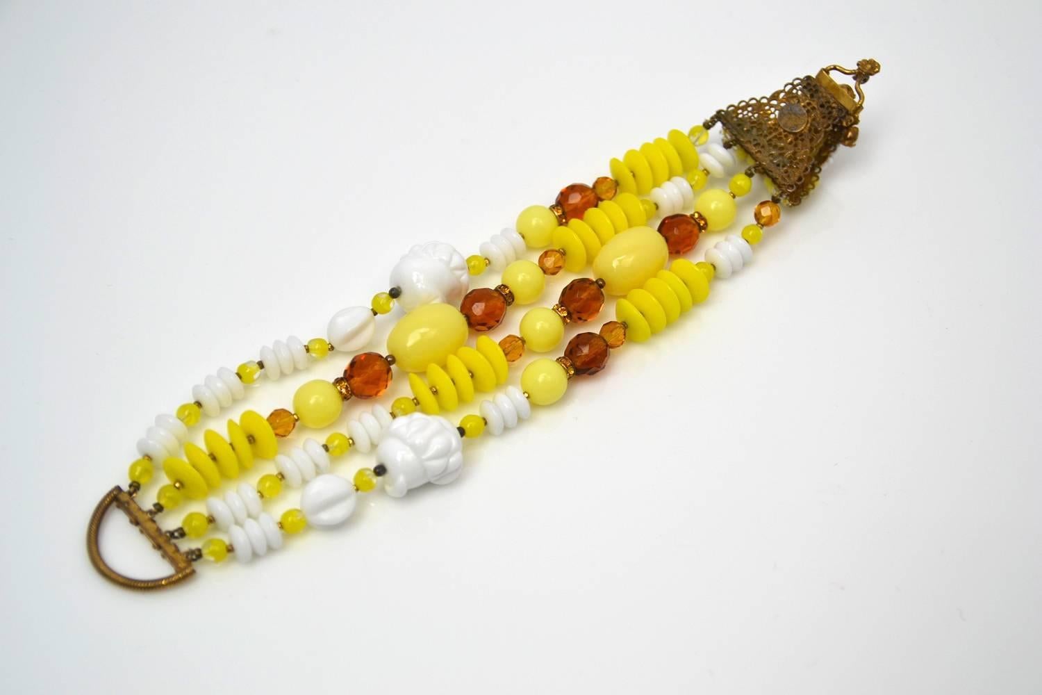 1950s Eugene Schultz Yellow Glass Beads and Rhinestone Demi Parur For Sale 1