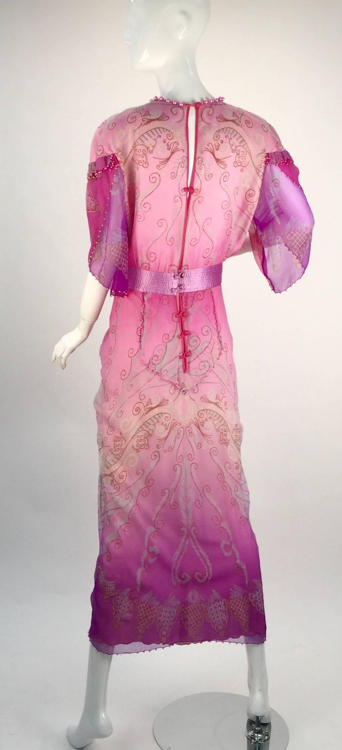 1970s Zandra Rhodes Pink Sik Screened Silk Evening Gown  In Excellent Condition In Houston, TX