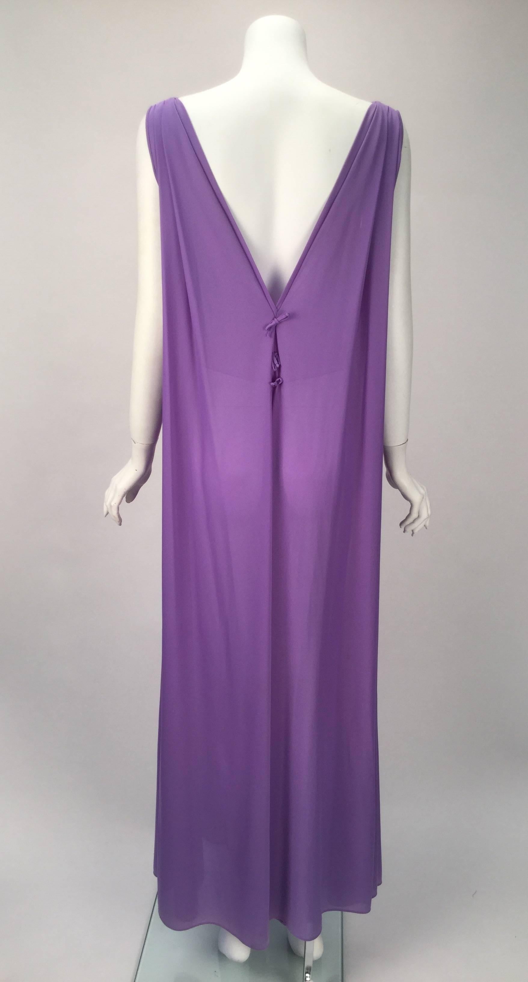 1960s Claire Sandra by Lucie Ann Beverly Hills Purple Peignoir In Excellent Condition In Houston, TX