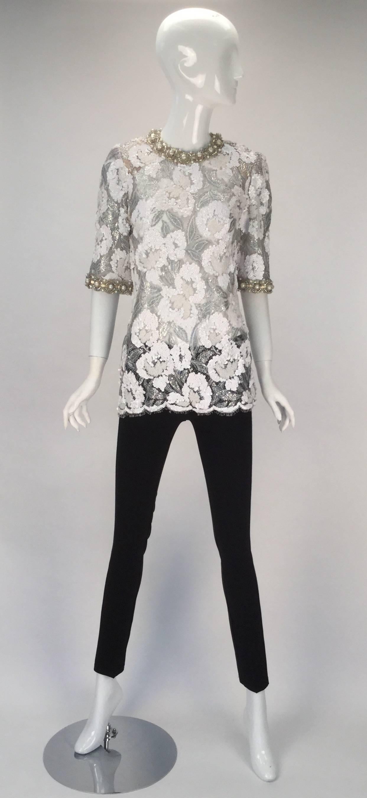 Women's Beautiful 1970s Adolfo Silver and White Sequin and Beaded Lace Top
