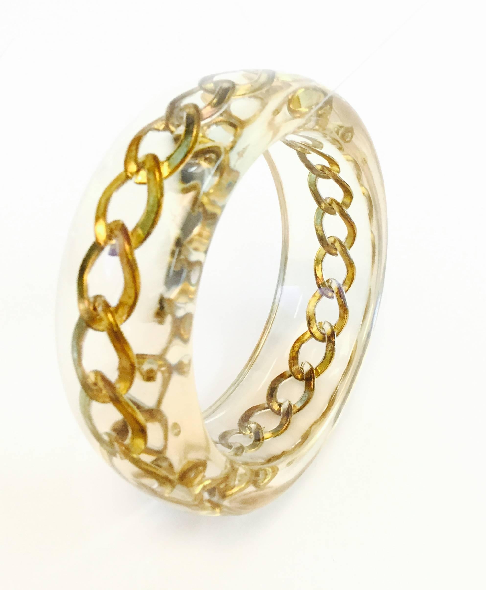 Women's Lucite Curb Chain Bangle, 1980s  For Sale