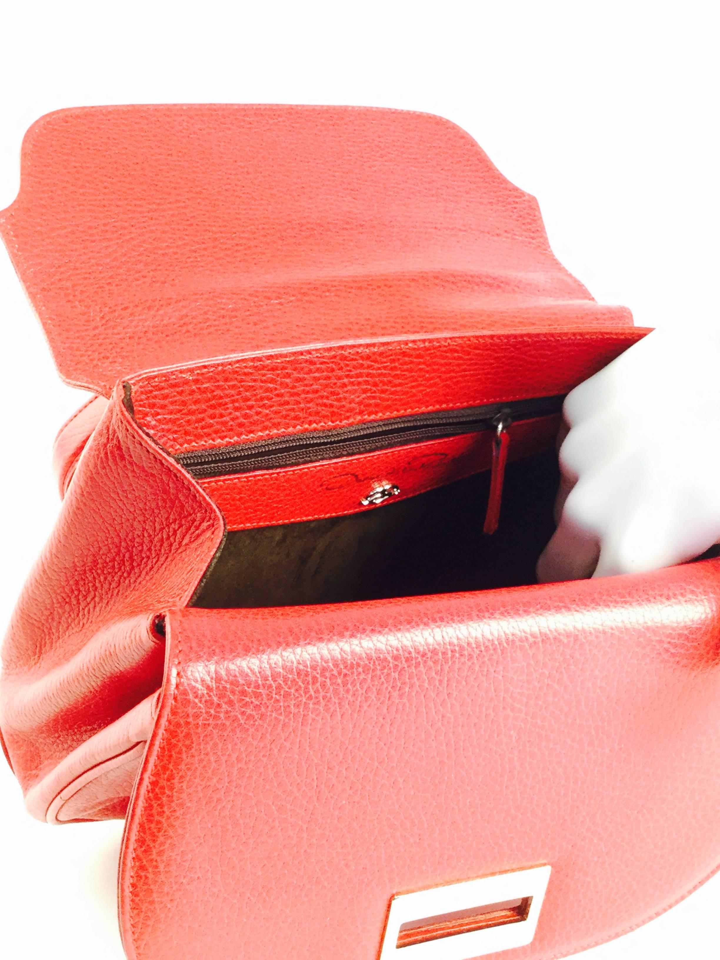  Vintage Oscar de la Renta Red Leather Top Handle Double Flap Saddle Bag For Sale 1