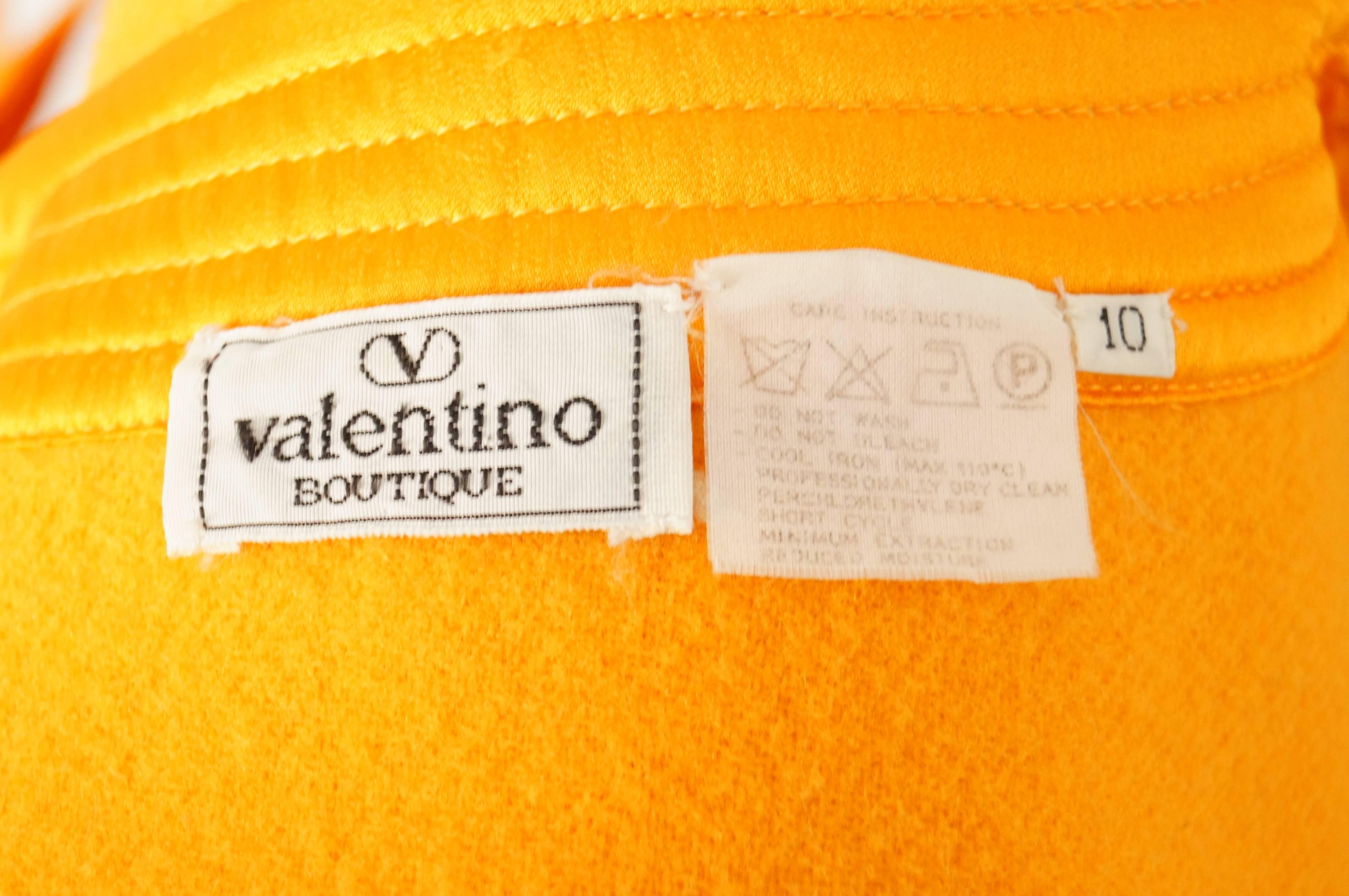 Women's Vintage Valentino Tangerine/Orange Wool Cocoon Mod Coat