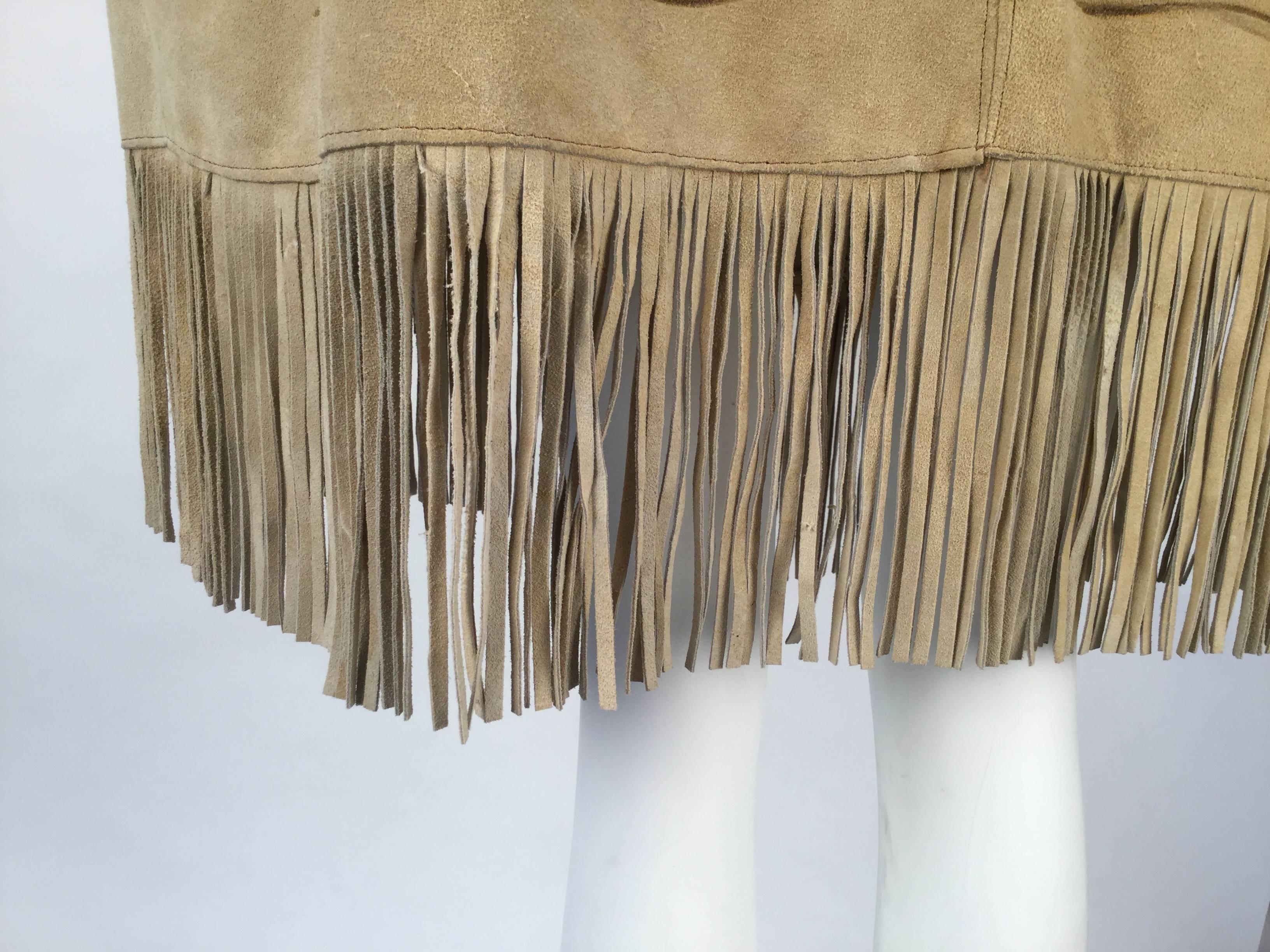 Women's Hand Drawn Suede Mexican Poncho, 1970s   For Sale