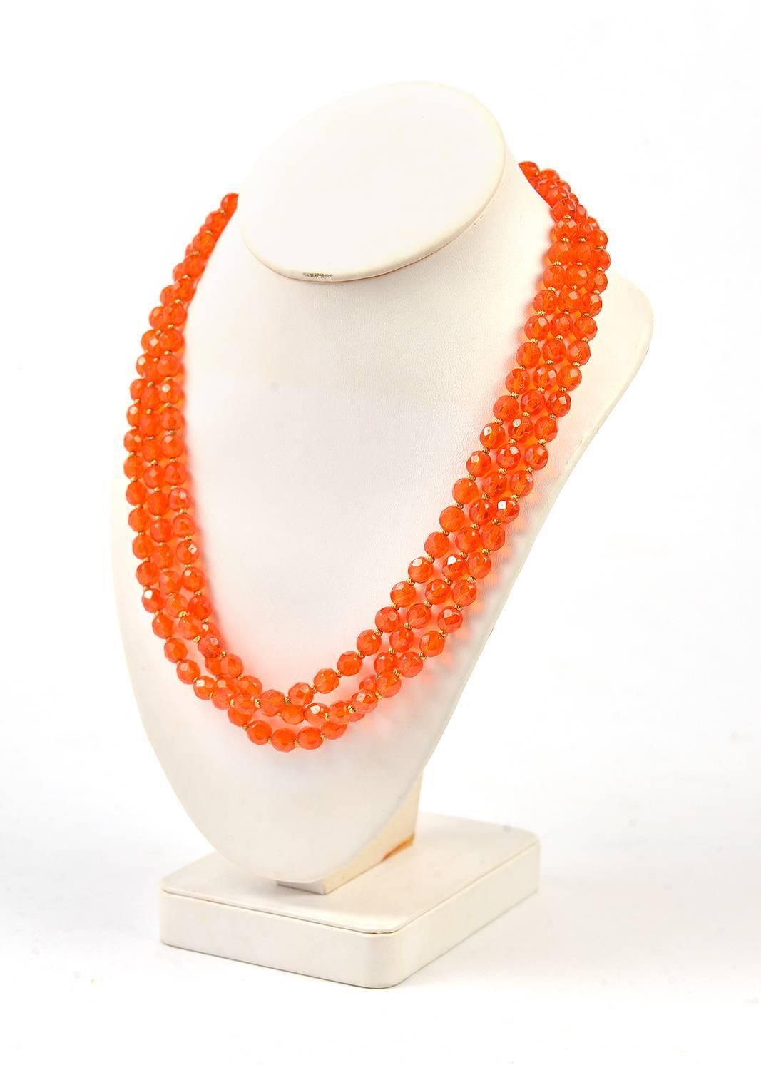 1960s Hattie Carnegie Tangerine Glass Bead Necklace and Earrings In Excellent Condition For Sale In Houston, TX
