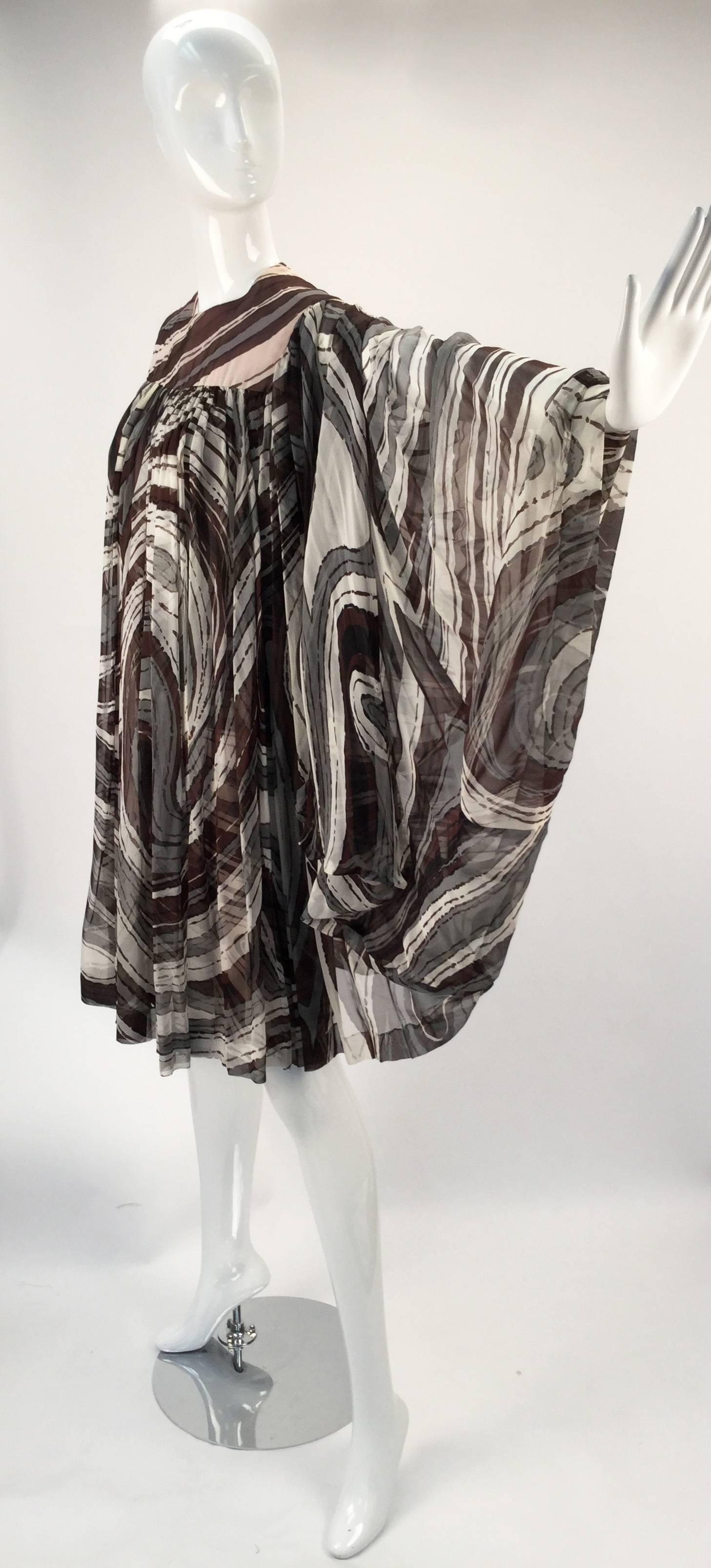 Women's 1960s Donald Brooks Swirl Print Batwing Dress For Sale