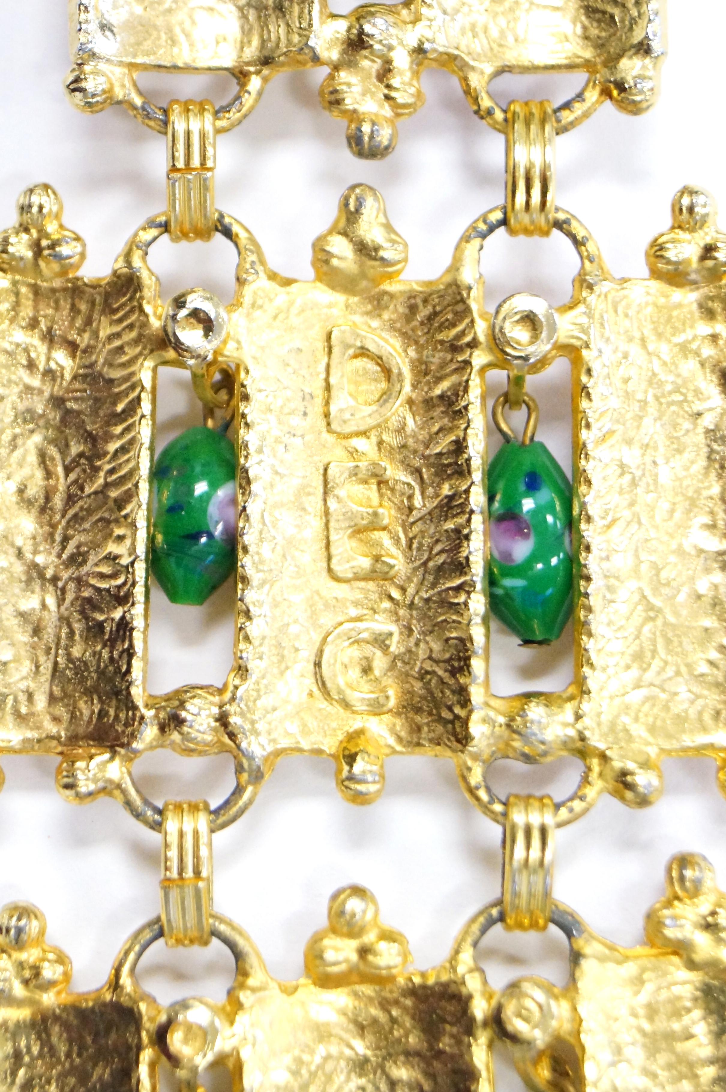 Women's 1960s Substantial Brutalist Articulated Gold Tone Jade Green Glass Necklace For Sale