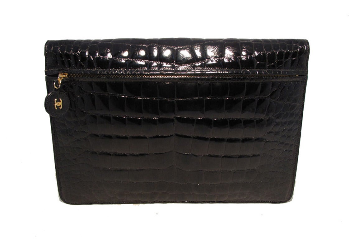 Chanel Black Alligator Oversized Clutch With Chain Strap For Sale at