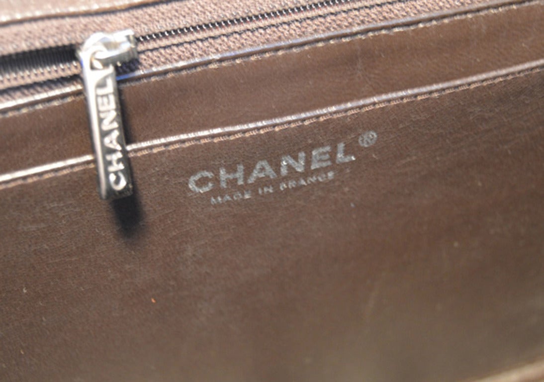 Women's Chanel Brown Caviar Relaxed Jumbo Classic Flap Shoulder Bag
