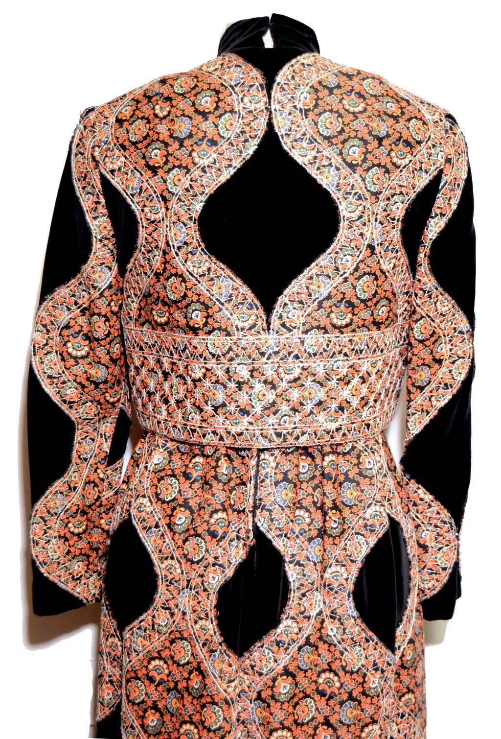 Joan Leslie 1960s Embroidered Velvet 2 Piece Dress Jacket Set 4