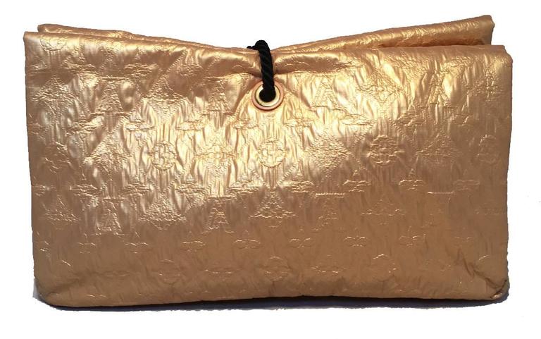 Louis Vuitton Gold Leather African Queen Masai GM Limelight Monogram Clutch  For Sale at 1stDibs | louis vuitton african queen clutch, louis vuitton  gold clutch, lv gold clutch