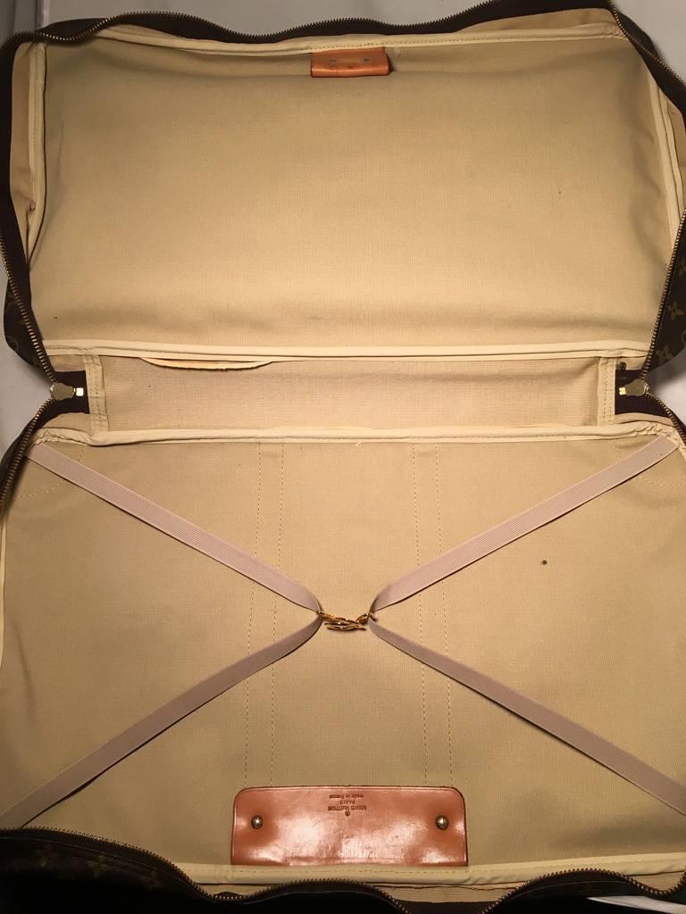 Women's or Men's Louis Vuitton Vintage Monogram Sirius Suitcase