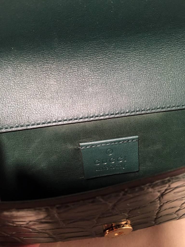 Gucci Green Alligator Wallet Clutch 2