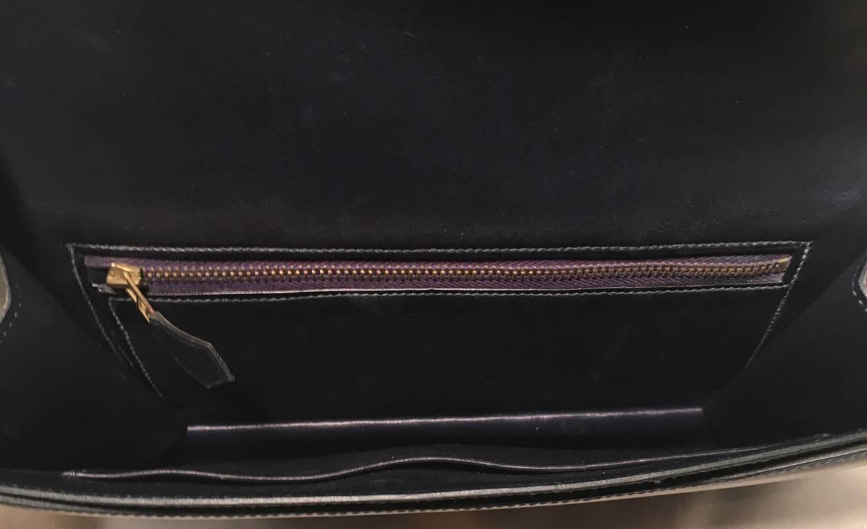 Hermes Vintage Navy Blue Leather Kelly Lock Front Flap Shoulder Bag In Excellent Condition In Philadelphia, PA