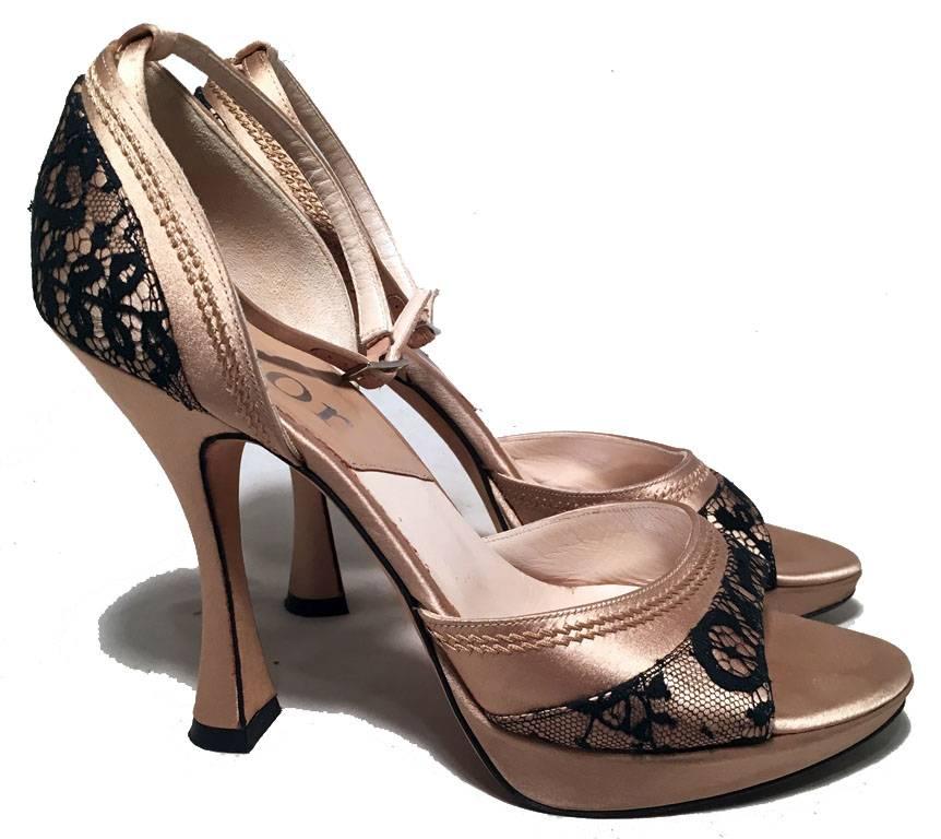 Christian Dior Blush Satin and Black Lace High Heel Ankle Strap Shoes Size 7 In Excellent Condition For Sale In Philadelphia, PA