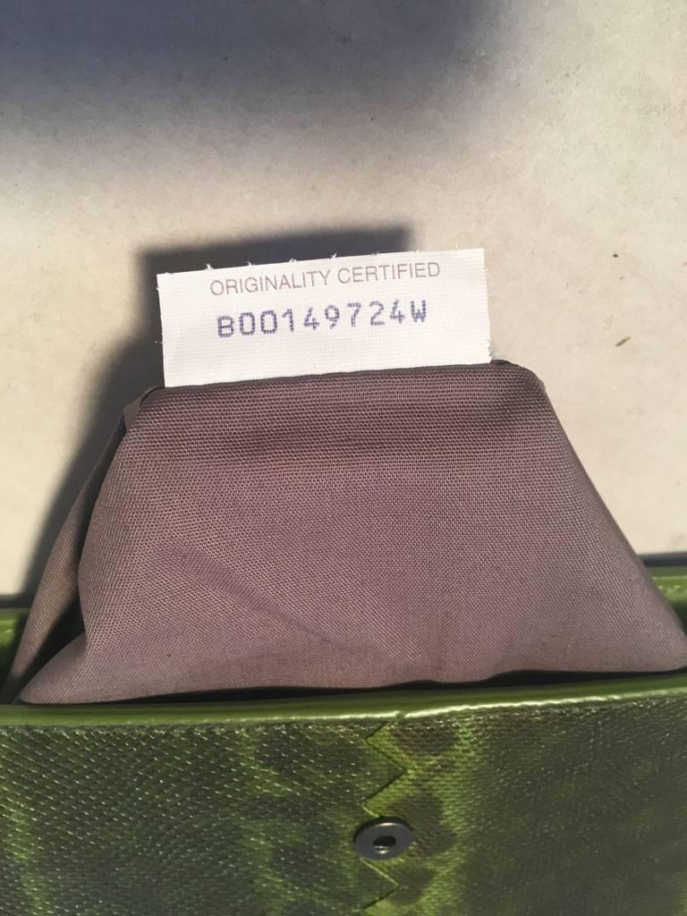 Bottega Veneta - Étui IPad en lézard vert  en vente 3