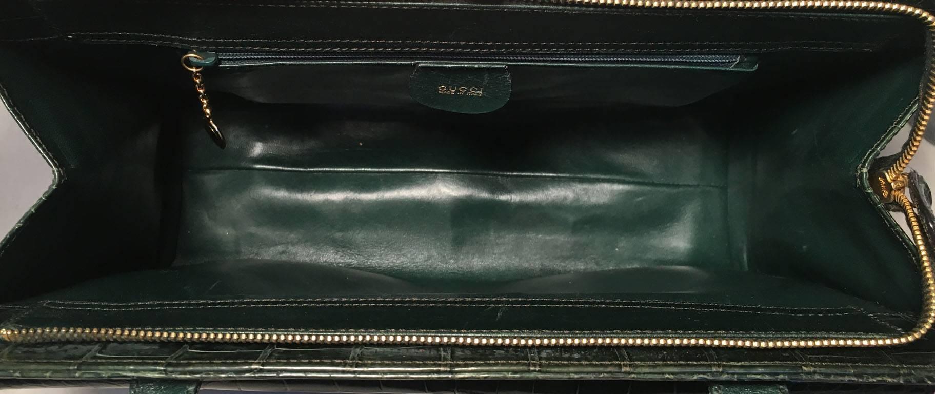 Gucci Vintage Green Alligator Shoulder Bag 2