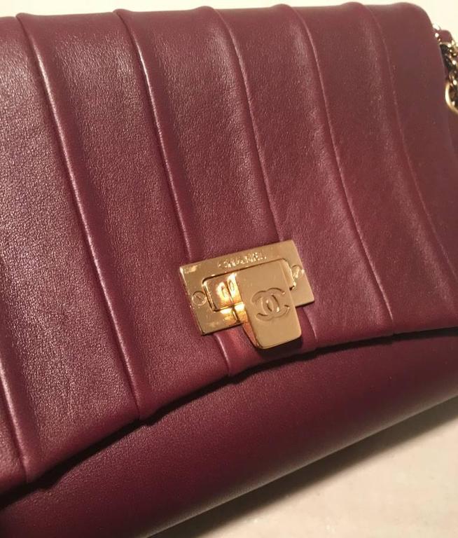 Chanel Maroon Leather Pleated Top Flap Classic Handbag For Sale at 1stDibs