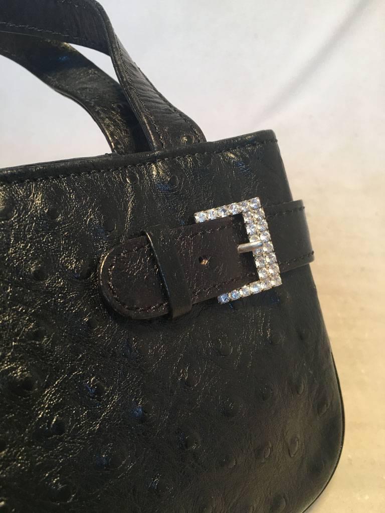 MCM - Mini sac à main noir en autruche avec boucles en strass, vintage Pour femmes en vente