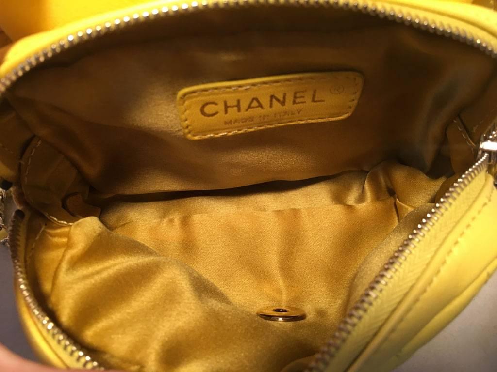 chanel mini flap wallet on chain