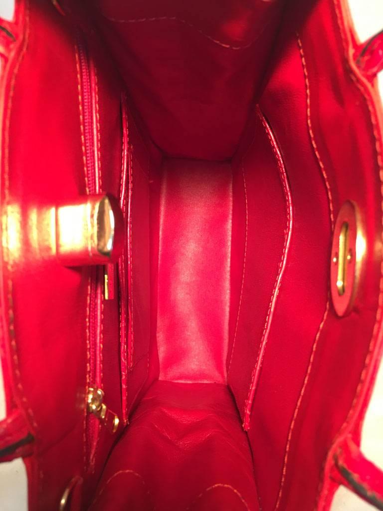 Contessa Vintage Red Alligator Collectors Handbag 1
